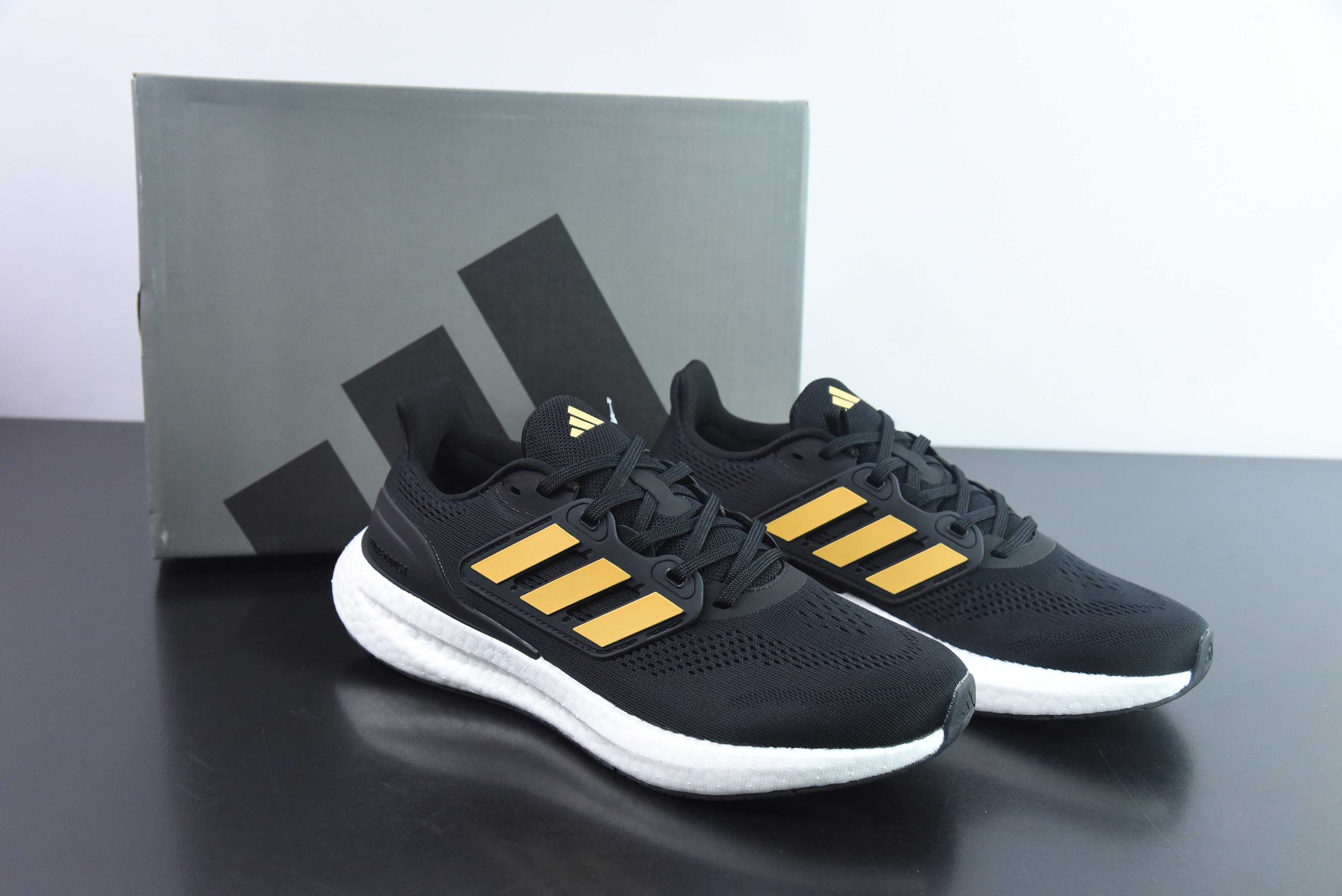 아디 퓨어부스트 22 아디 심플 경량 통기성 팝콘 캐주얼 러닝화 품목 번호: IF2391 사이즈: 39-45