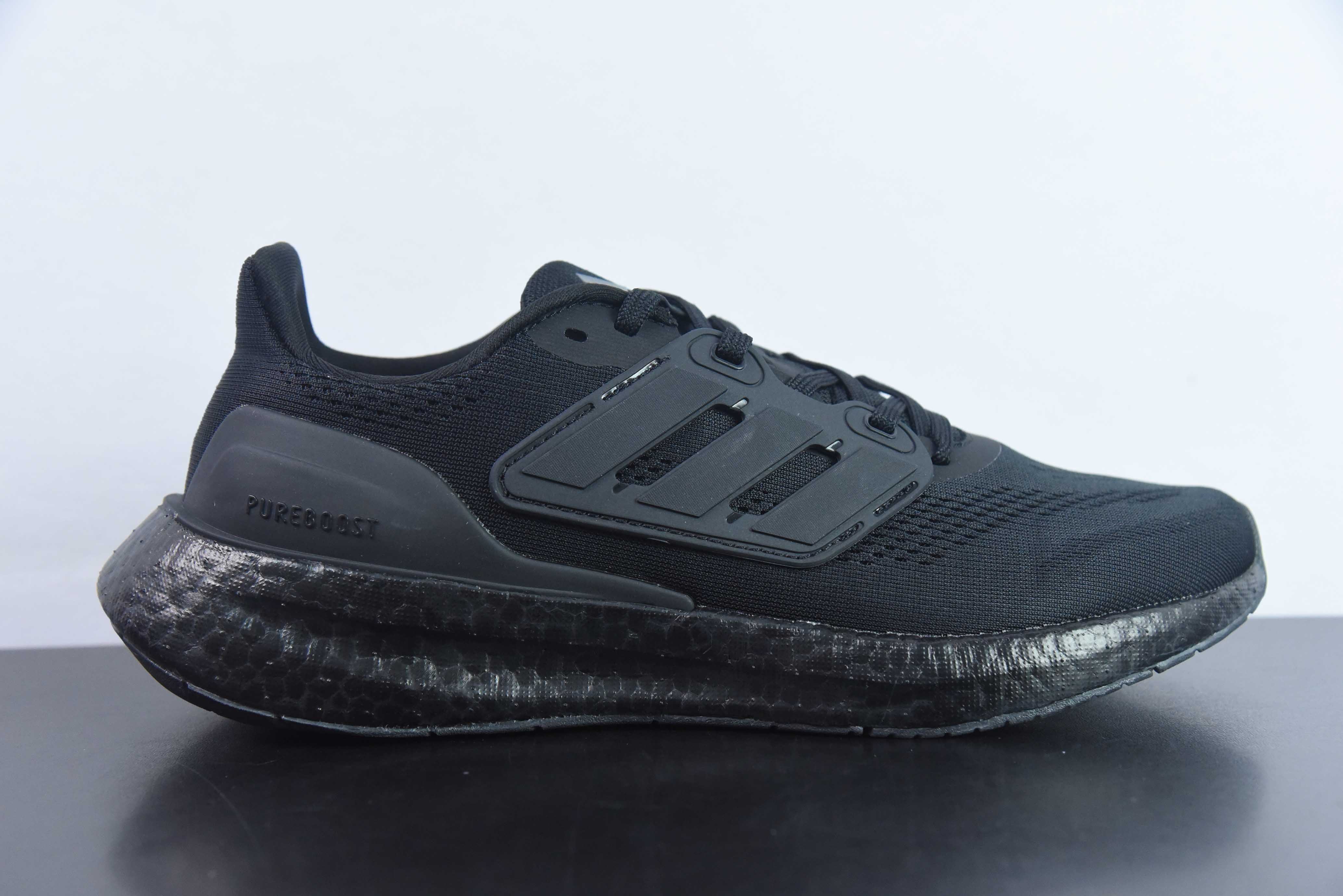 아디다스 AD 퓨어부스트 22 아디 심플하고 가벼운 통기성 팝콘 캐주얼 러닝화 아이템 번호: IF4840 사이즈: 36-45