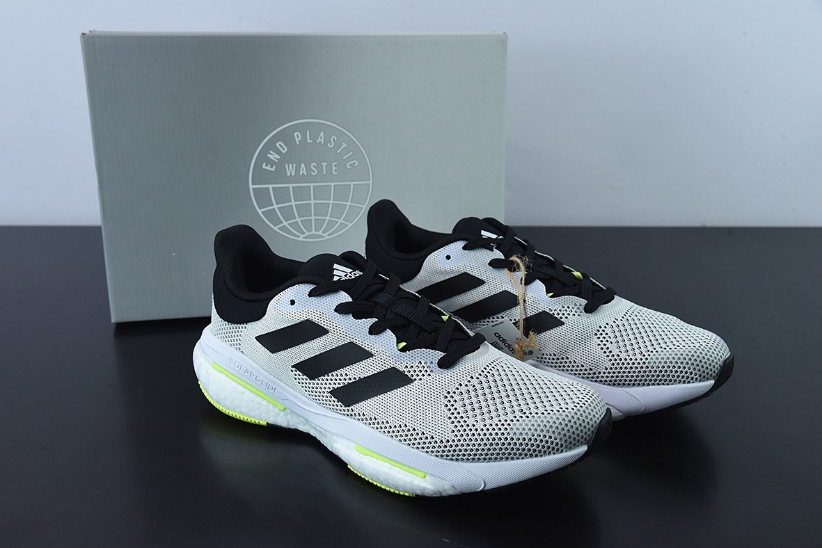 Adi 솔라 글라이드 5 통기성과 쿠셔닝이 좋은 팝콘 러닝화 제품 번호: GX5472 사이즈: 36-40