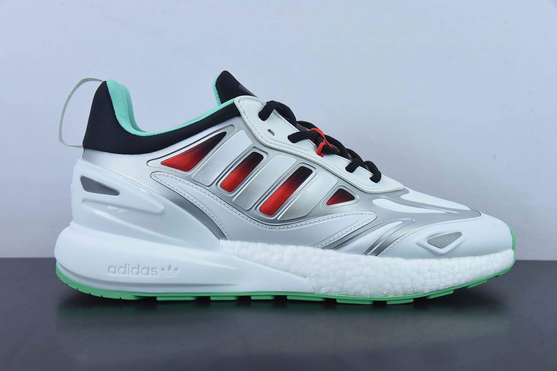 아디다스 오리지널스 ZX 2K 부스트 2.0 로우탑 하이 스트레치 레트로 캐주얼 운동화 매칭 러닝화 아이템 번호: 36-45