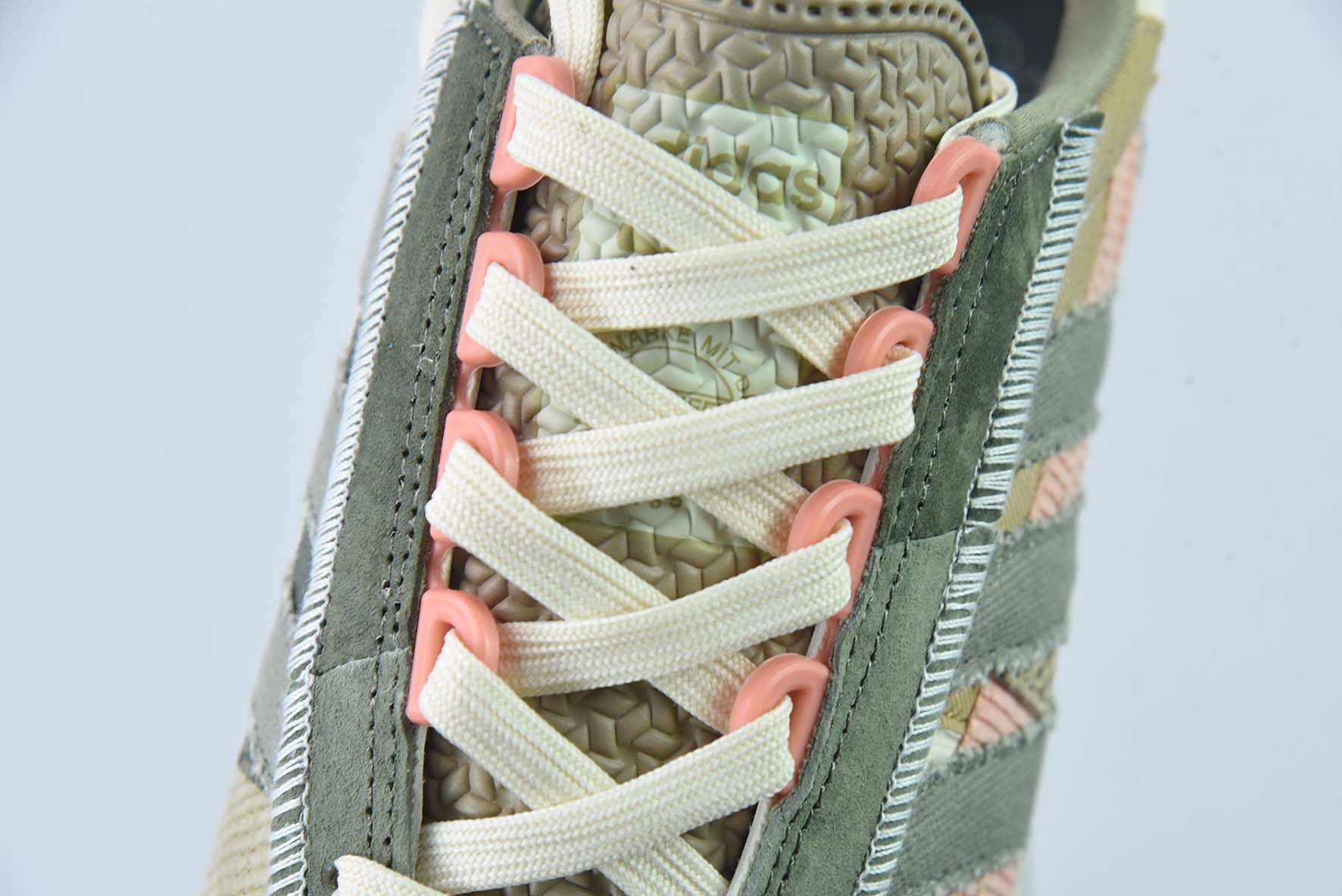 아디다스 레이싱 E5 부스트 프로토타입 스피드 라이트 레트로 컬렉션 통기성 스포츠 조거 공식 상품 번호: GX6362 사이즈 36-45