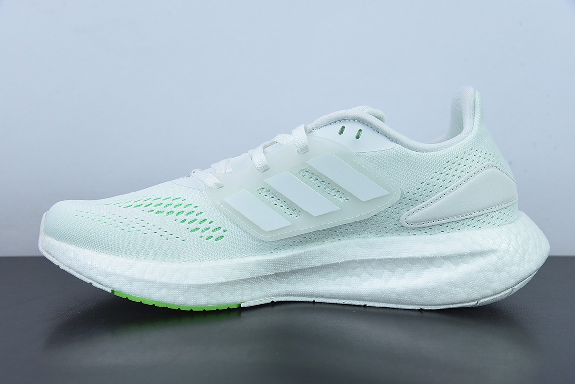 AD 퓨어부스트 22 팝콘 쿠셔닝 미드솔 러닝화 제품 번호: GZ5175 사이즈: 39-45