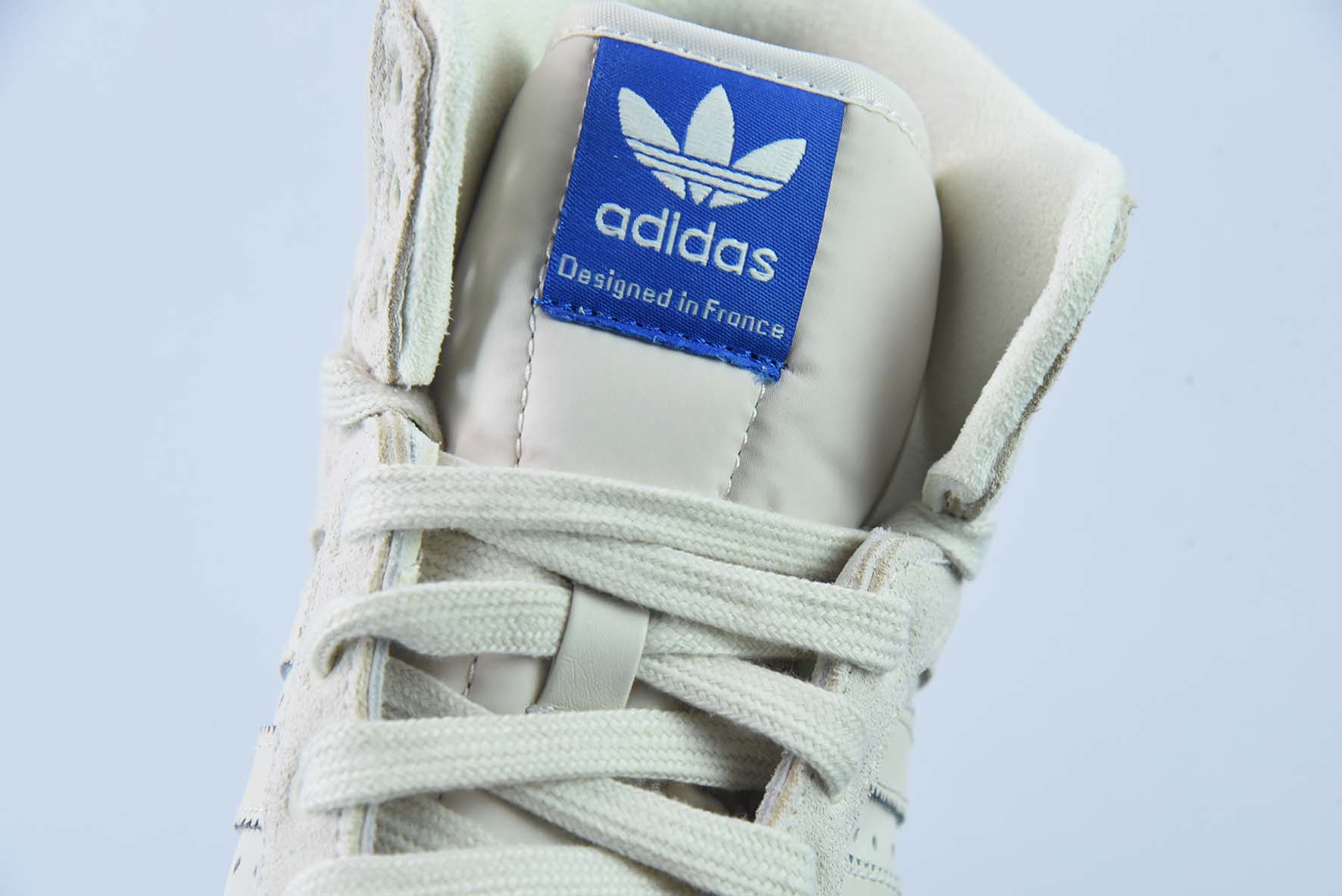 Ad Forum 85 고 인기 싱글 클래식 레트로 하이탑 농구화 FZ599485 하이탑 사이즈: 36-45