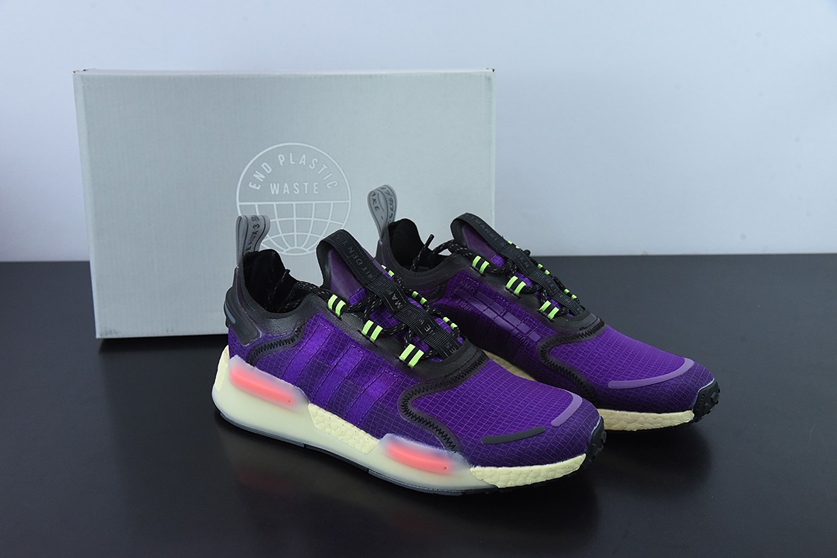 아디다스 아디다스 NMD_V3 부스트OG 화이트플라이 위브 로우탑 팝콘 쿠션 페플럼 캐주얼 러닝화 ‘퍼플 핑크’GW3062 사이즈: 39-45