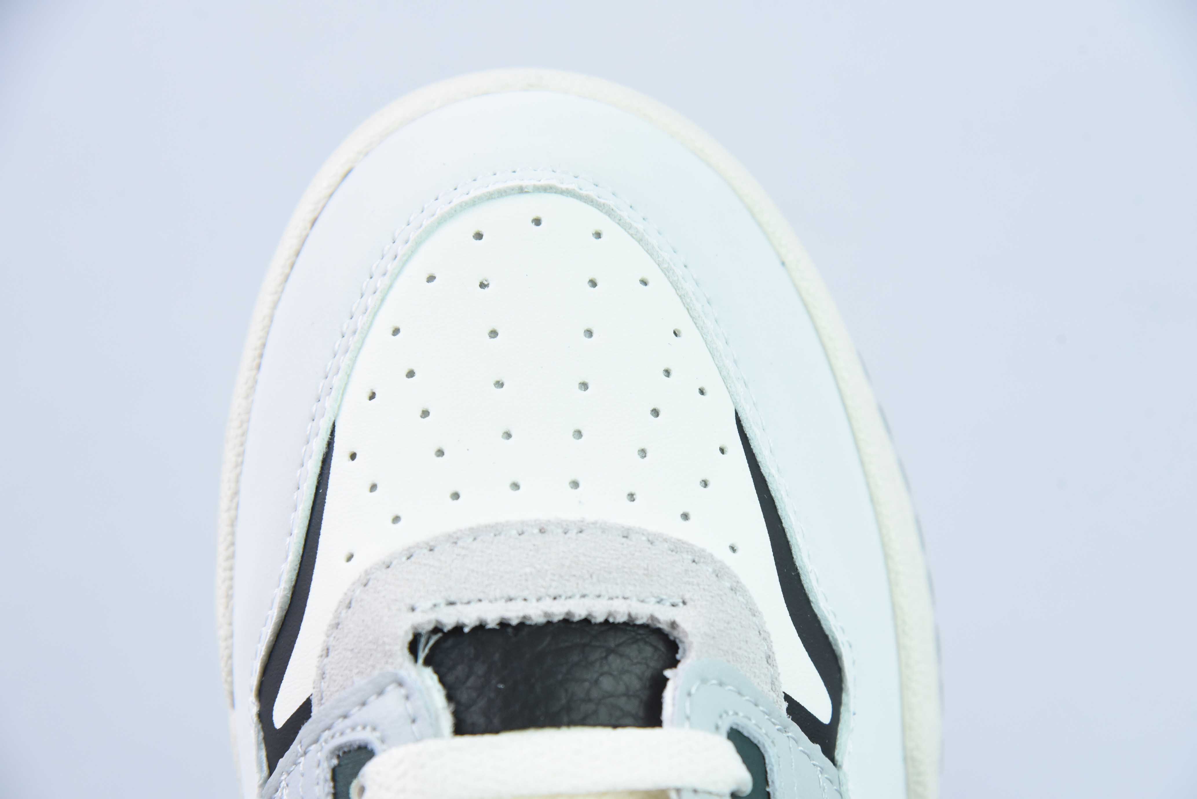 아디다스 드롭 스텝 로우 2.0 로우탑 클래식 스쿨 레트로 보드 슈즈 아이템 번호: IG4332 사이즈: 36-45