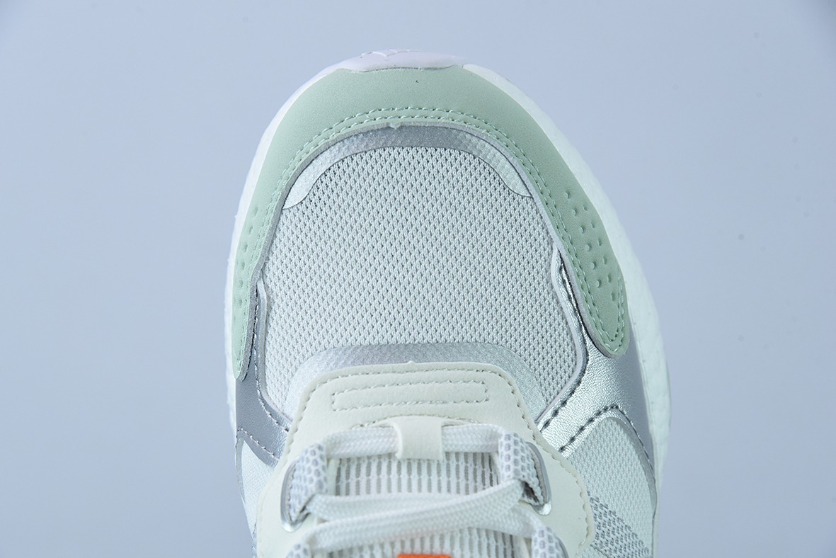 광고 장비+ 아디 2021 새로운 쿠셔닝 통기성 팝콘 캐주얼 러닝화 아디다스 EQT 시리즈 아이템 번호: H 사이즈: 36-40