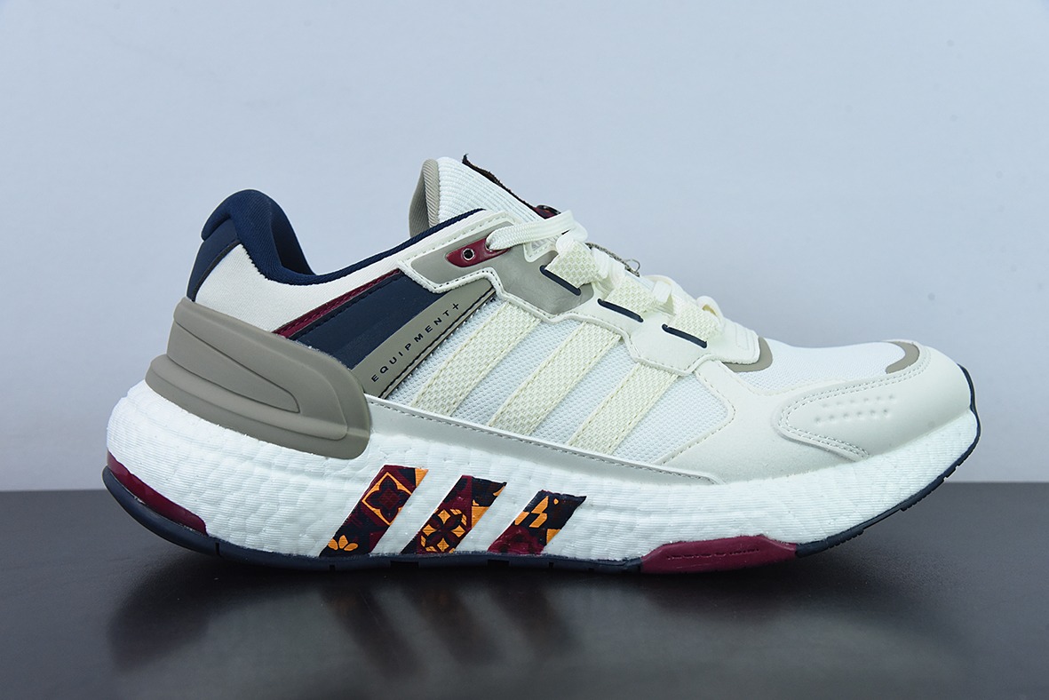 AD 장비+ 편안한 착용 러닝화 화이트 그레이 레드 카운터 동기식 선반 첫 리얼 샷 아이템 번호: GW4252 사이즈: 36-45