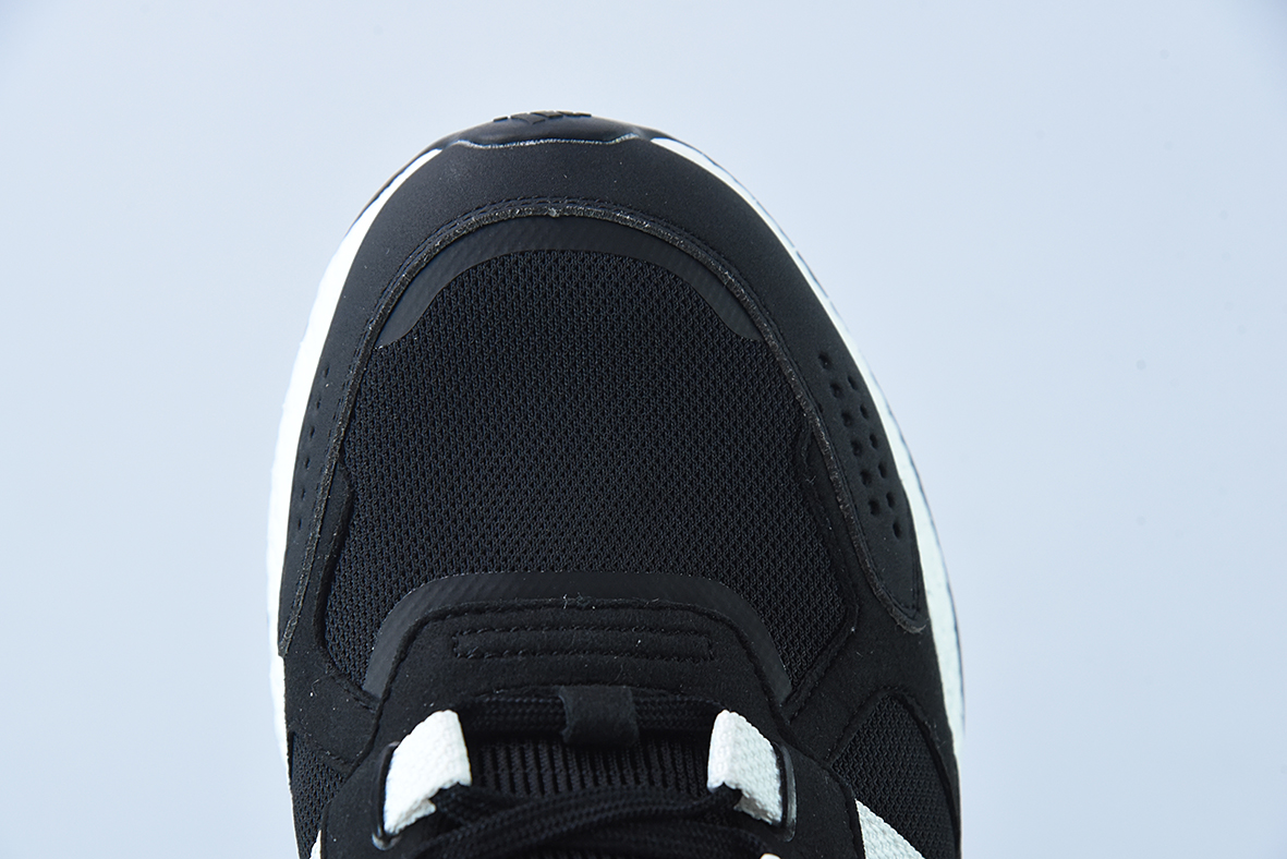 AD 장비+ 편안한 착용감 러닝화 화이트 블랙 레드 카운터 동기식 선반 첫 번째 실제 사진 품목 번호: GX6630 사이즈: 36-45