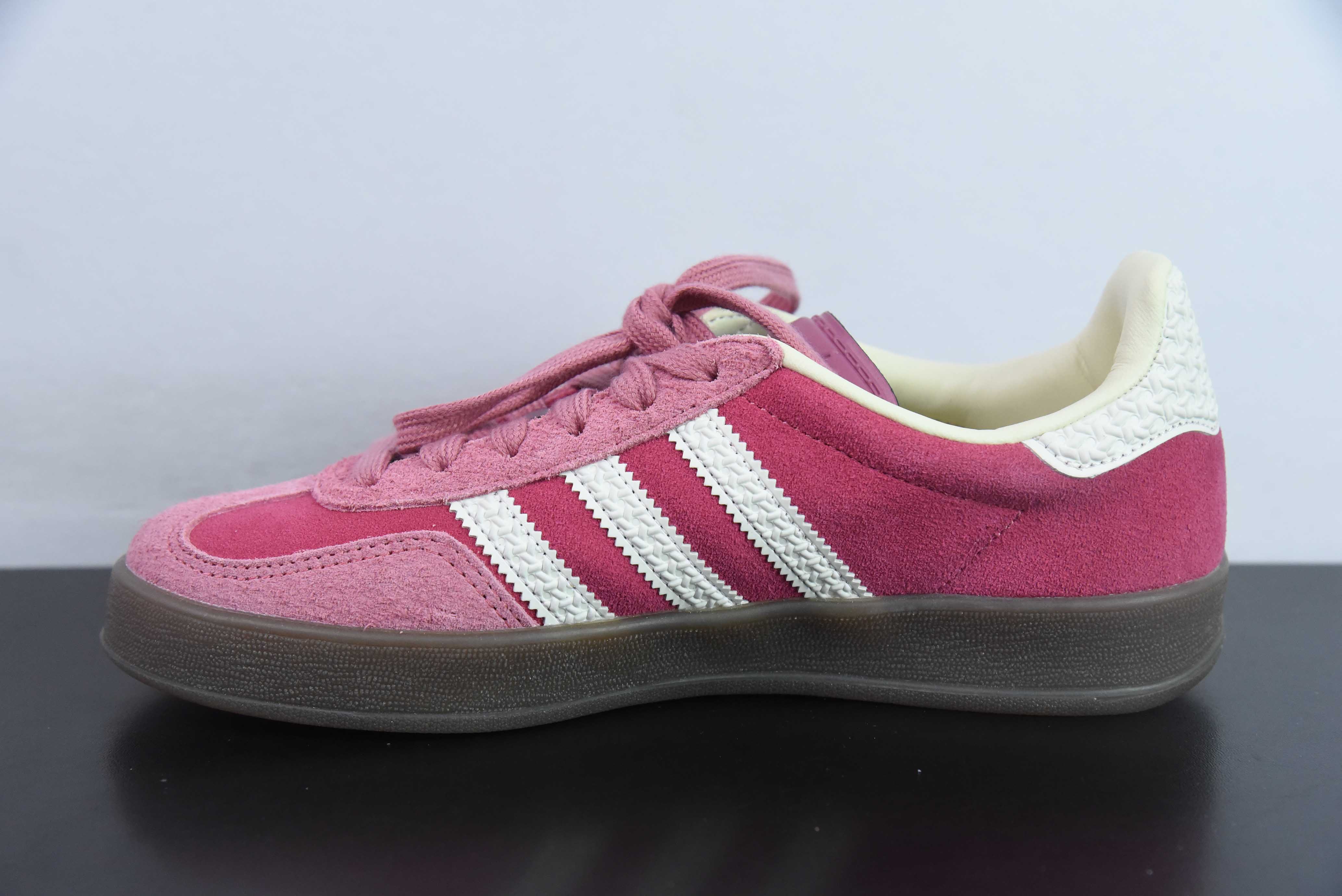 AD 오리지널 가젤 실내 트레이너 로우 탑 레트로 빈티지 다용도 캐주얼 운동화 아이템 번호: IF1809 사이즈: 35.5-44