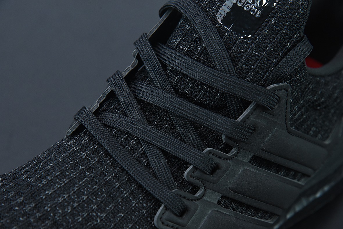 아디다스 아디 부스트 러닝화 블랙 아이템 번호: FY9121 사이즈: 36-48