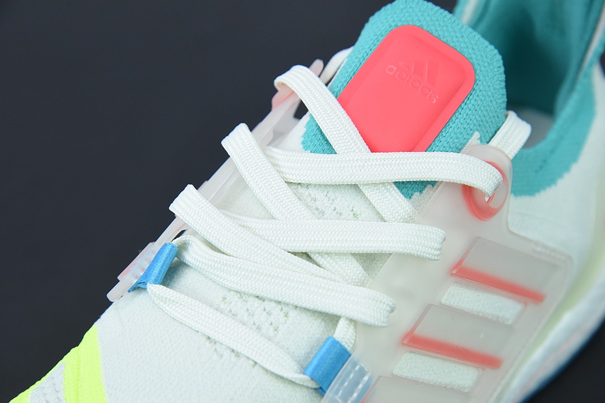 AD 울트라 부스트 ub2022 컨소시엄 새로운 컬러 팝콘 러닝화 아이템: GX8015 사이즈: 36-40