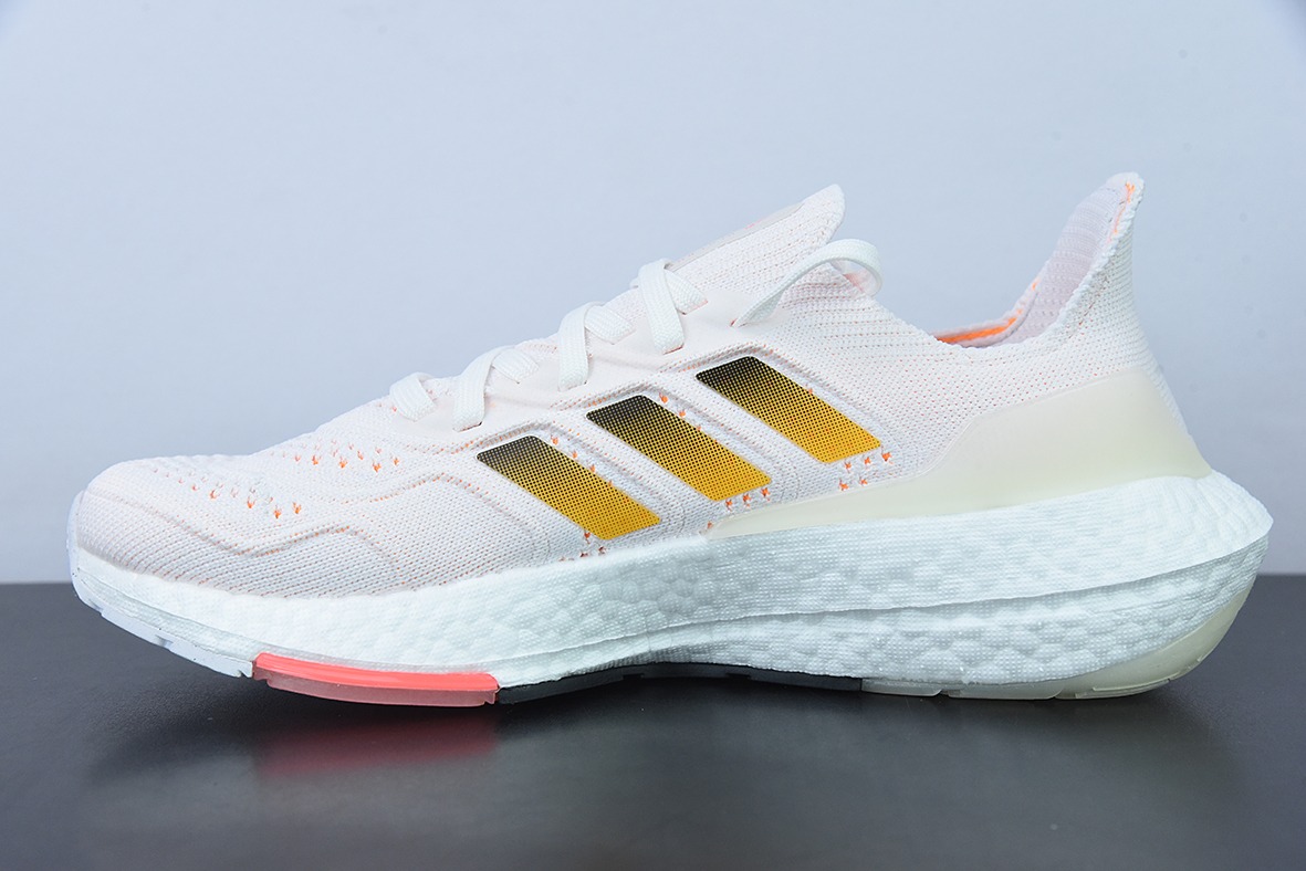 AD 울트라 부스트 ub2022 컨소시엄 풀 팜 팝콘 러닝화 핑크 아이템 번호: GX8057 사이즈: 36-40