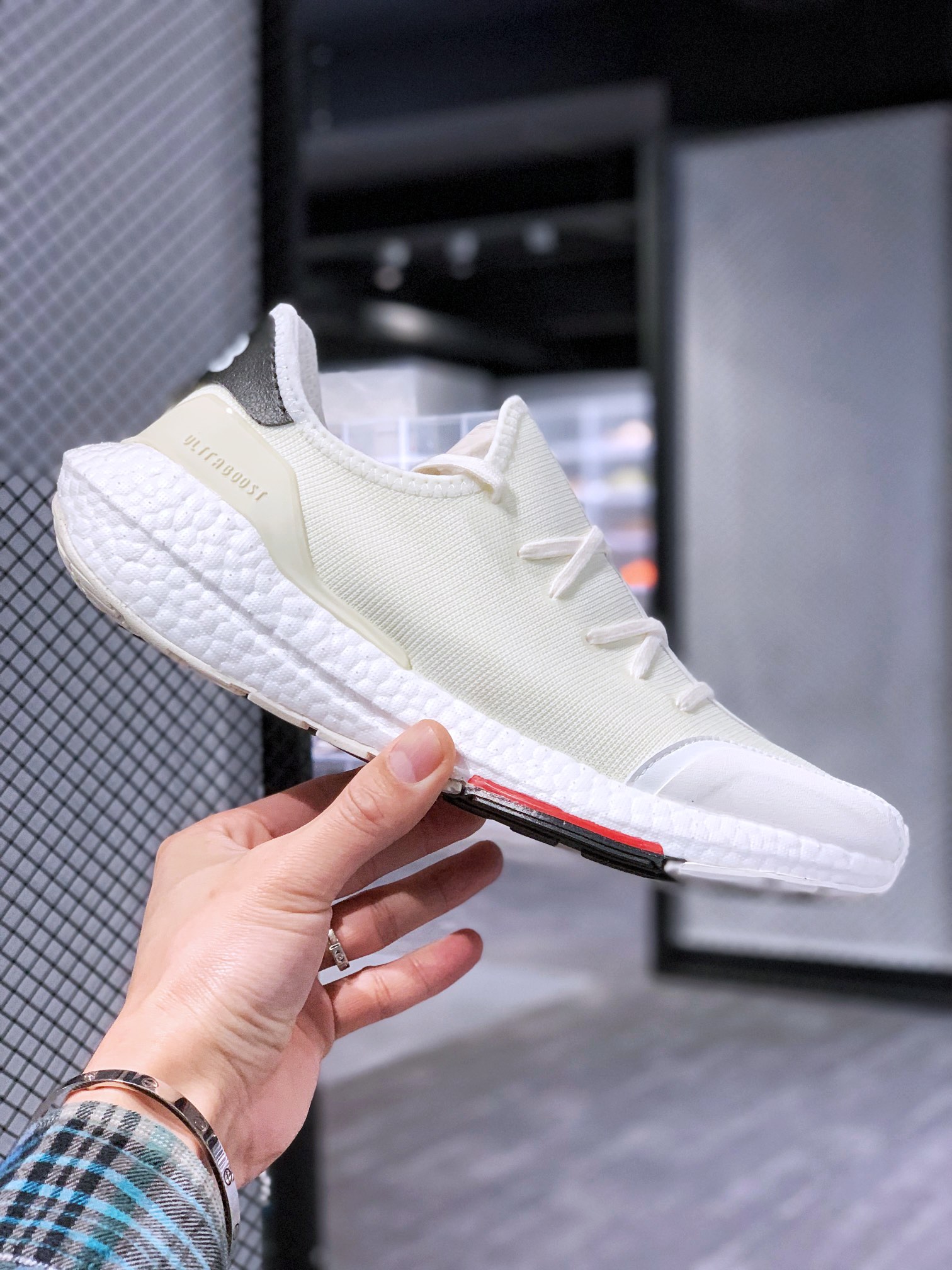 아디다스 Y3 울트라 부스트 요지 야마모토 쿠션 캐주얼 스포츠 러닝화 아이템 번호: H67477 사이즈: 36-45