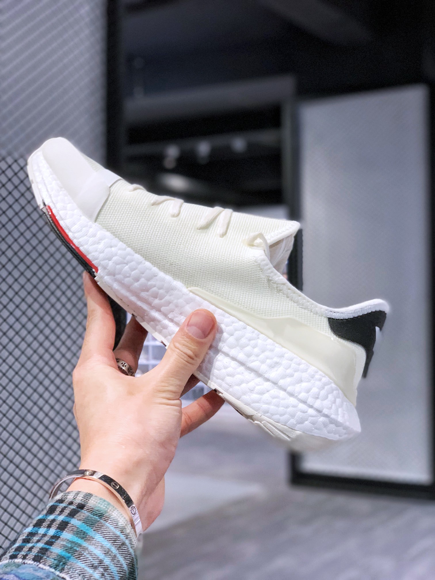 아디다스 Y3 울트라 부스트 요지 야마모토 쿠션 캐주얼 스포츠 러닝화 아이템 번호: H67477 사이즈: 36-45