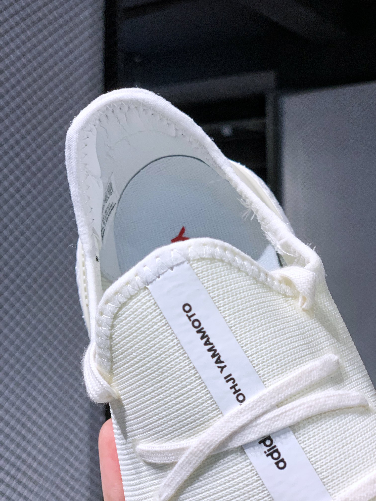 아디다스 Y3 울트라 부스트 요지 야마모토 쿠션 캐주얼 스포츠 러닝화 아이템 번호: H67477 사이즈: 36-45