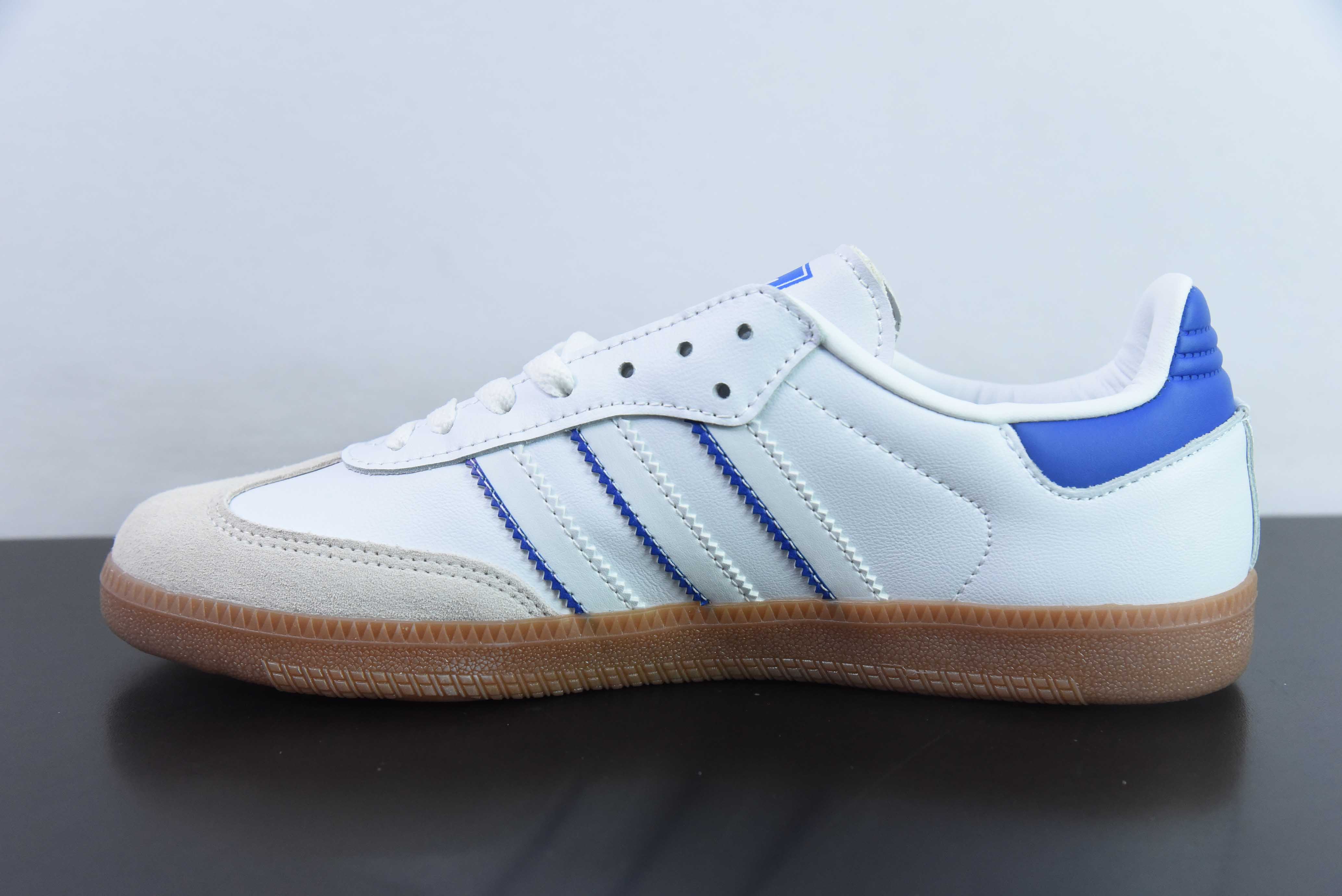 아디다스 삼바 비건 3411 삼바 메모리얼 데이 컬렉션 아이템 번호: IG2339 사이즈: 36-45