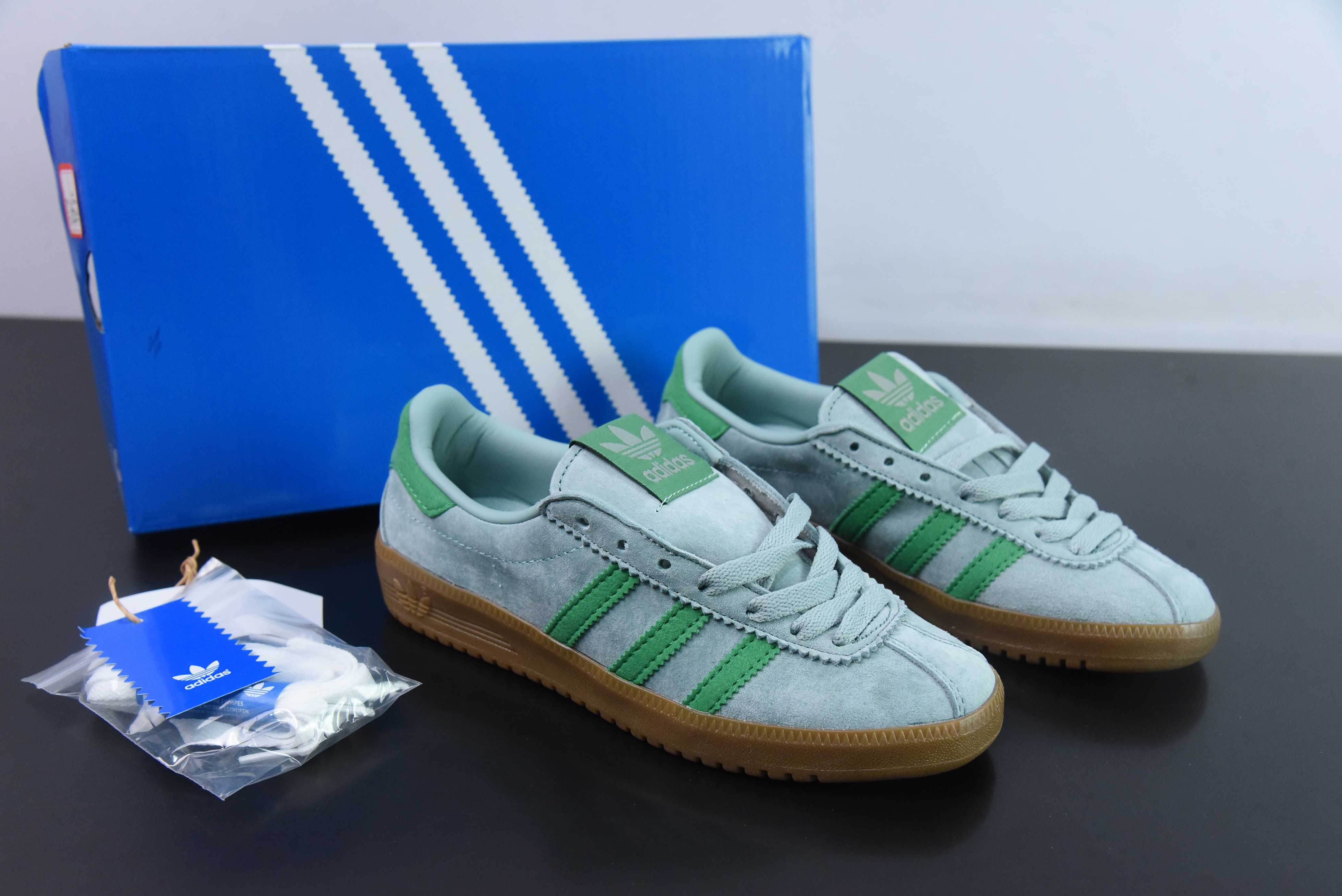 Ad 오리지널스 버뮤다 IH0300 Adi 미끄럼 방지 내마모성 경량 로우탑 보드 슈즈 사이즈: 36-45