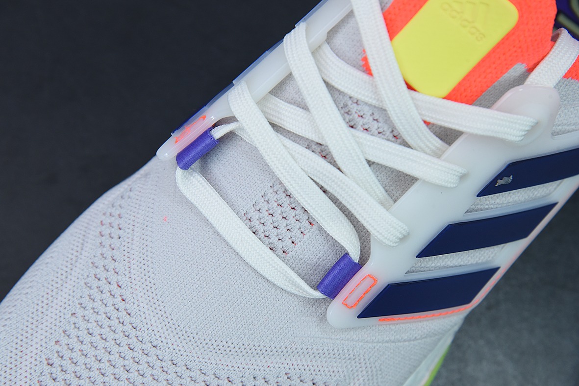 울트라 부스트 22 컨소시엄 LR 아디다스 뉴 8.0 두꺼운 솔 팝콘 러닝화 제품 번호: GY8688 사이즈: 39-48