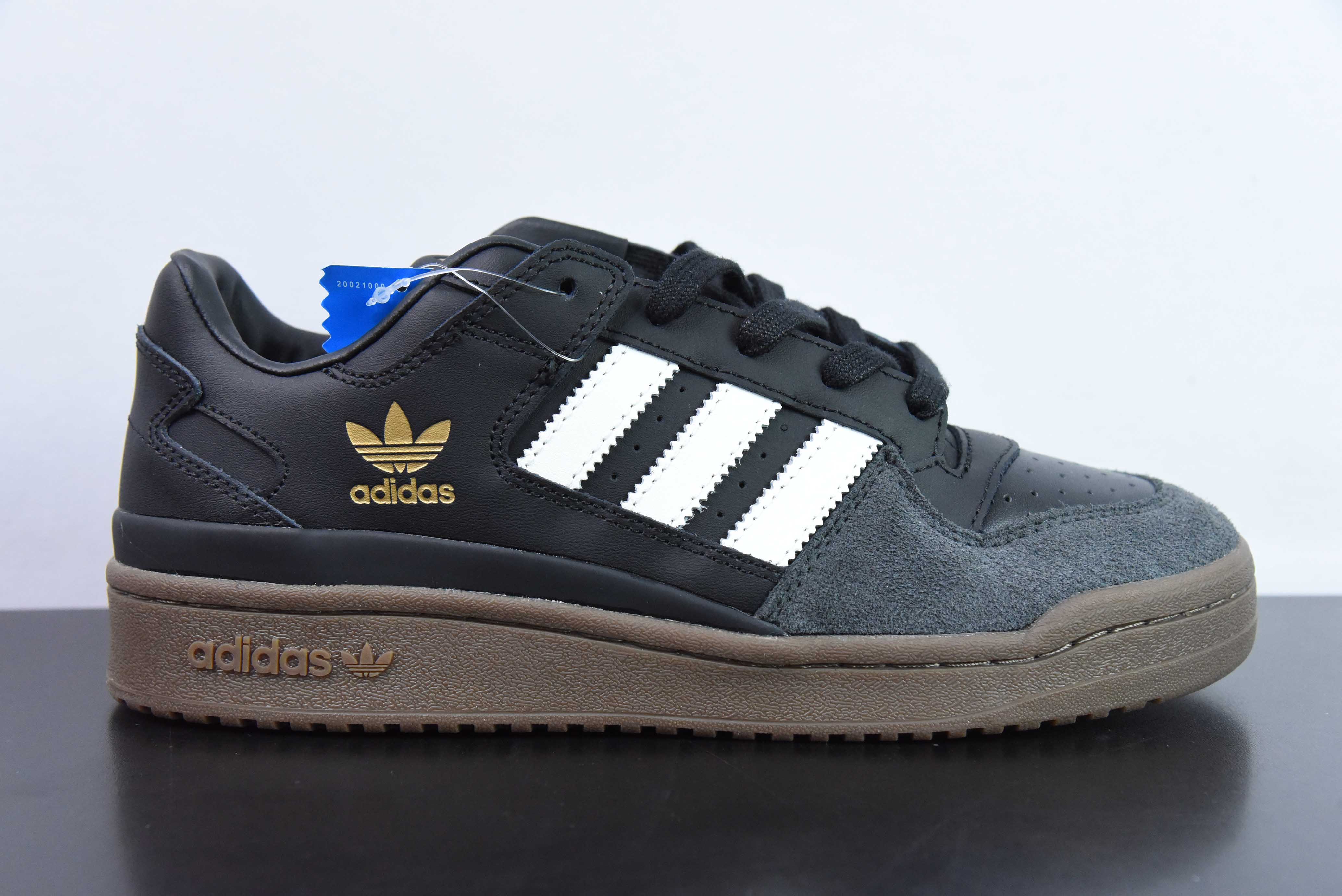 아디다스 오리지널스 포럼 로우 CL 카운터 동기화 클래식 스포츠 및 레저 보드숏 블랙 아이템: IG3770 사이즈: 36-46