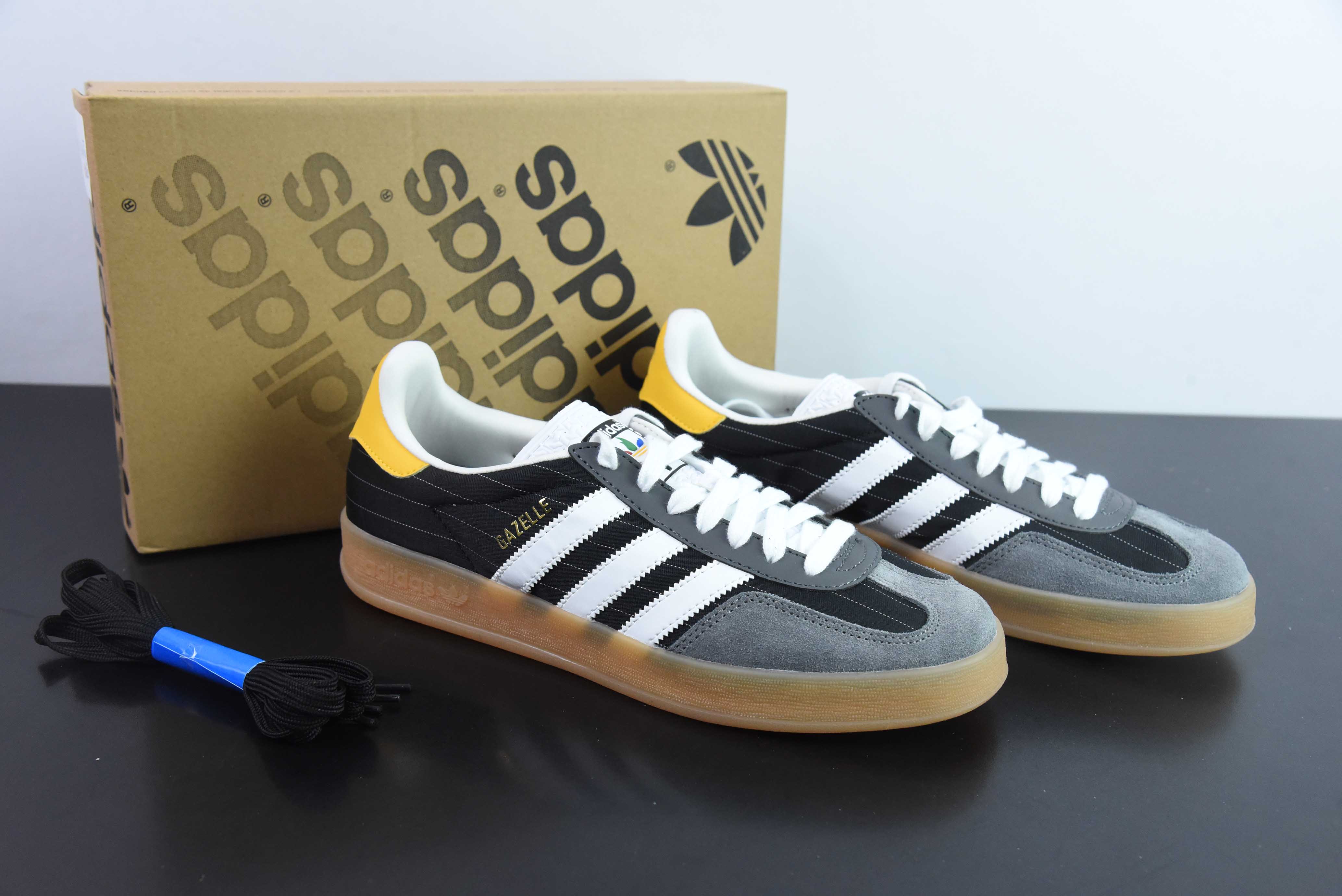 AD 오리지널 가젤 인도어 트레이너 가젤 인도어 슈즈 시리즈 로우탑 빈티지 다용도 캐주얼 운동화 블랙 그레이 IF9642 사이즈: 35.5-45