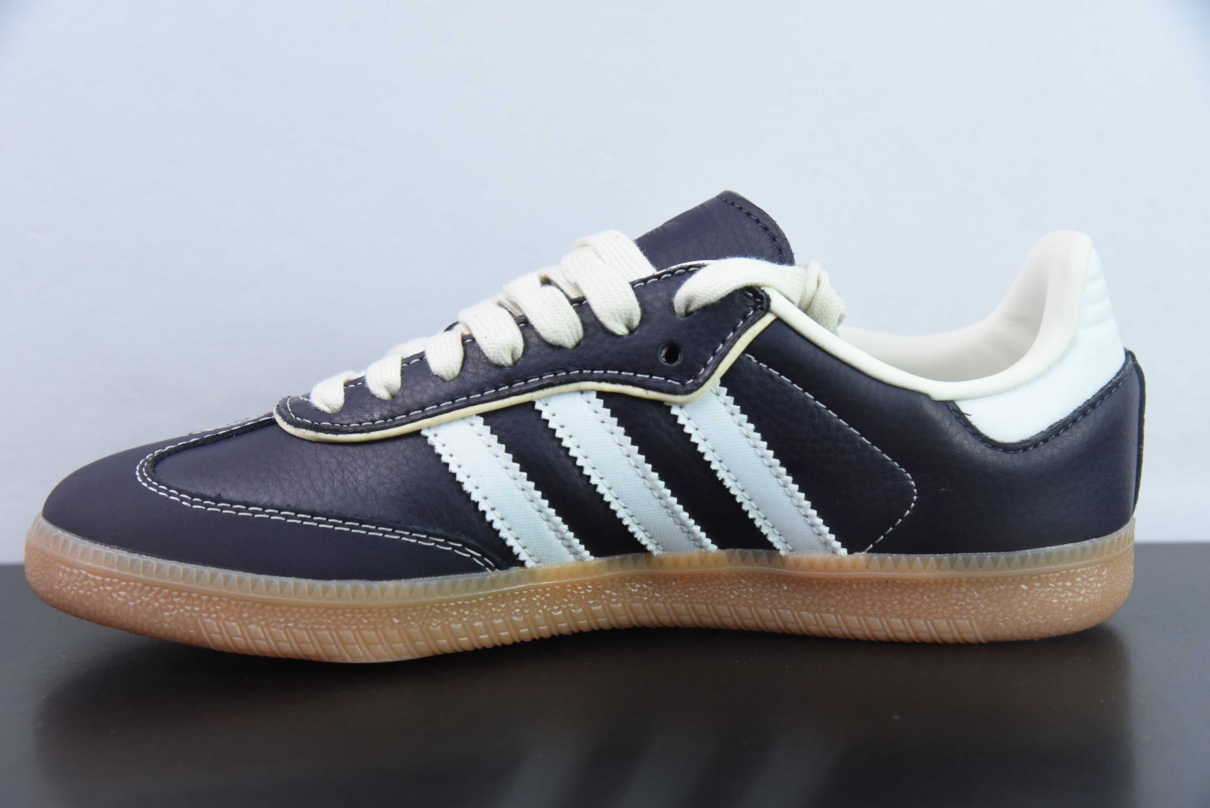 아디다스 오리지널스 삼바 OG IG6836 샴록 삼바 더비 슈즈 사이즈: 36-40