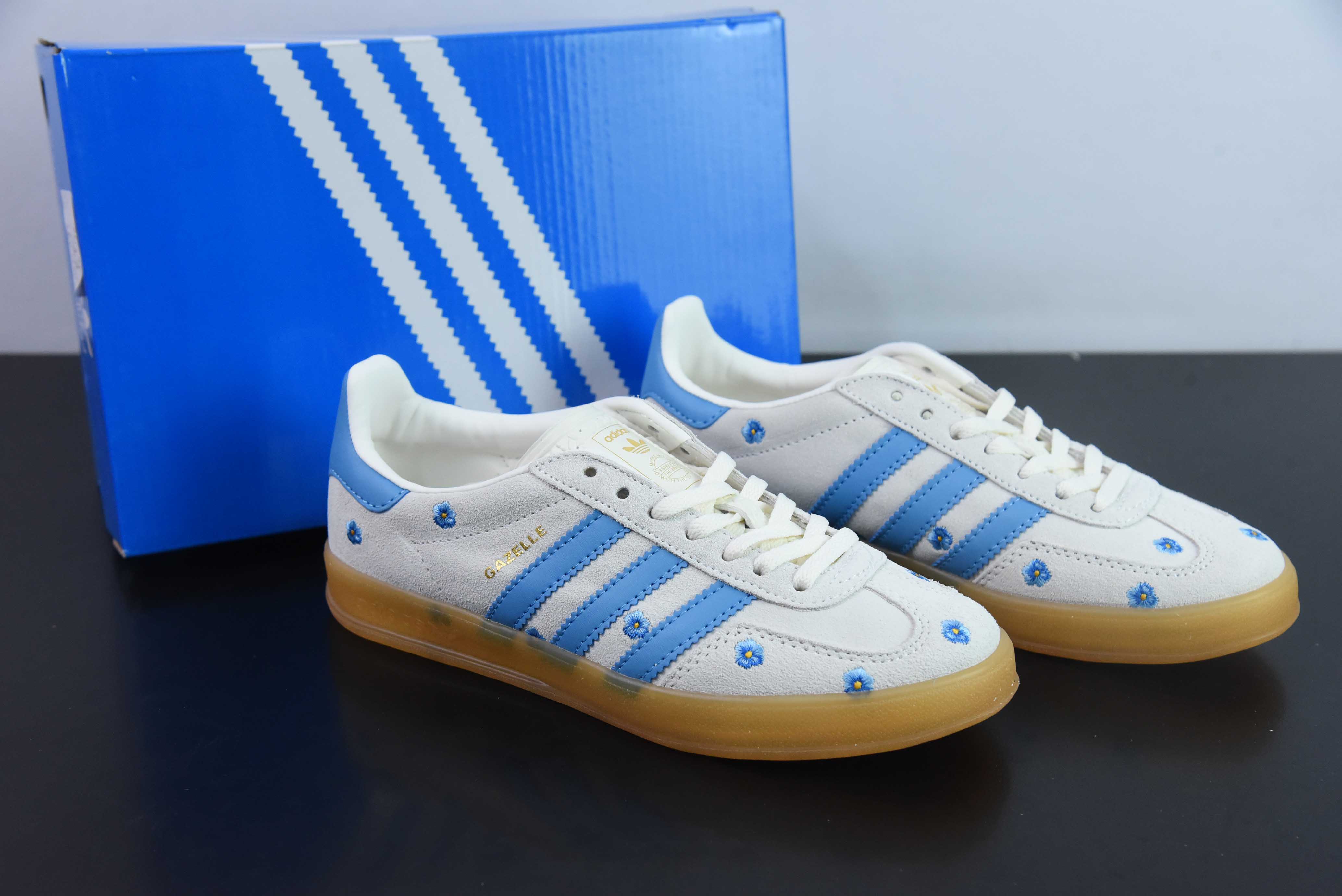 광고 오리지널 가젤 인도어 IF4491 클로버 레트로 캐주얼 슬립 방지 로우탑 보드슈즈 사이즈: 35-45