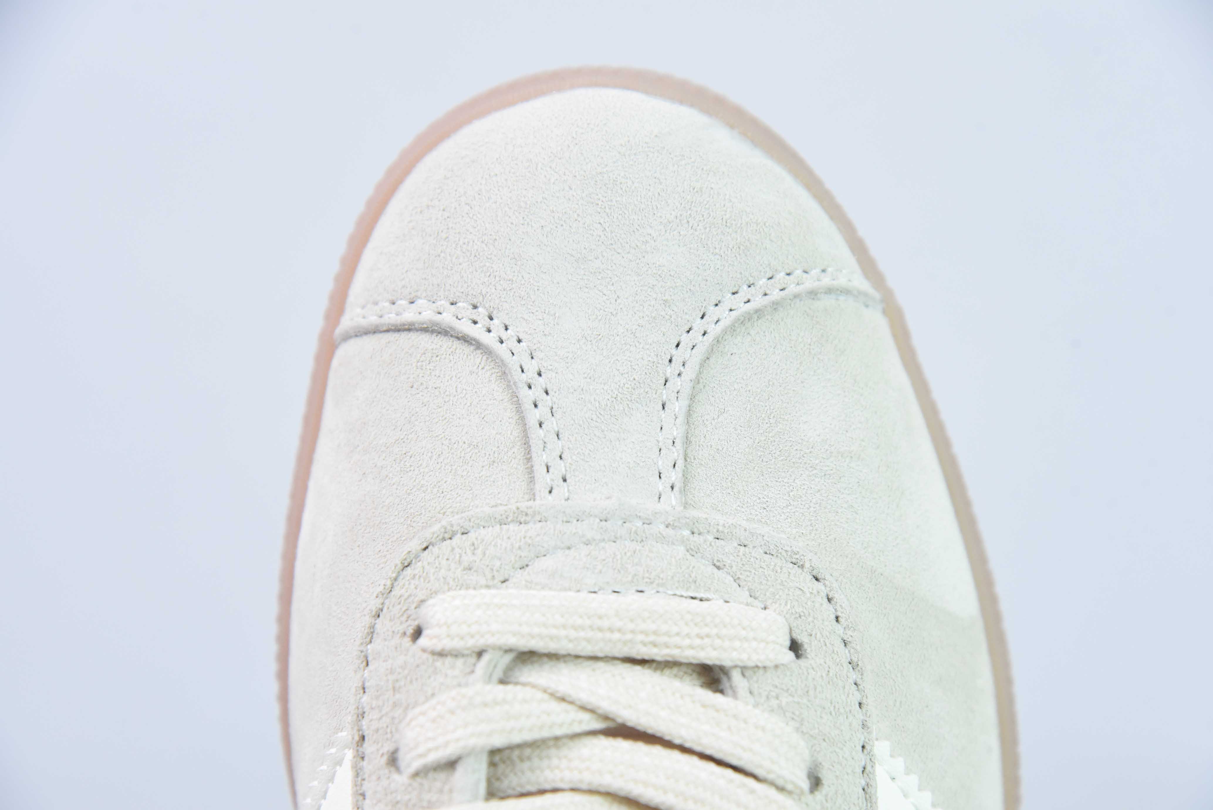 아디다스 오리지널스 가젤 클로버 캐주얼 미끄럼 방지 착용 로우탑 플레이트 슈즈 아이템 번호: IF3235 사이즈: 36-45