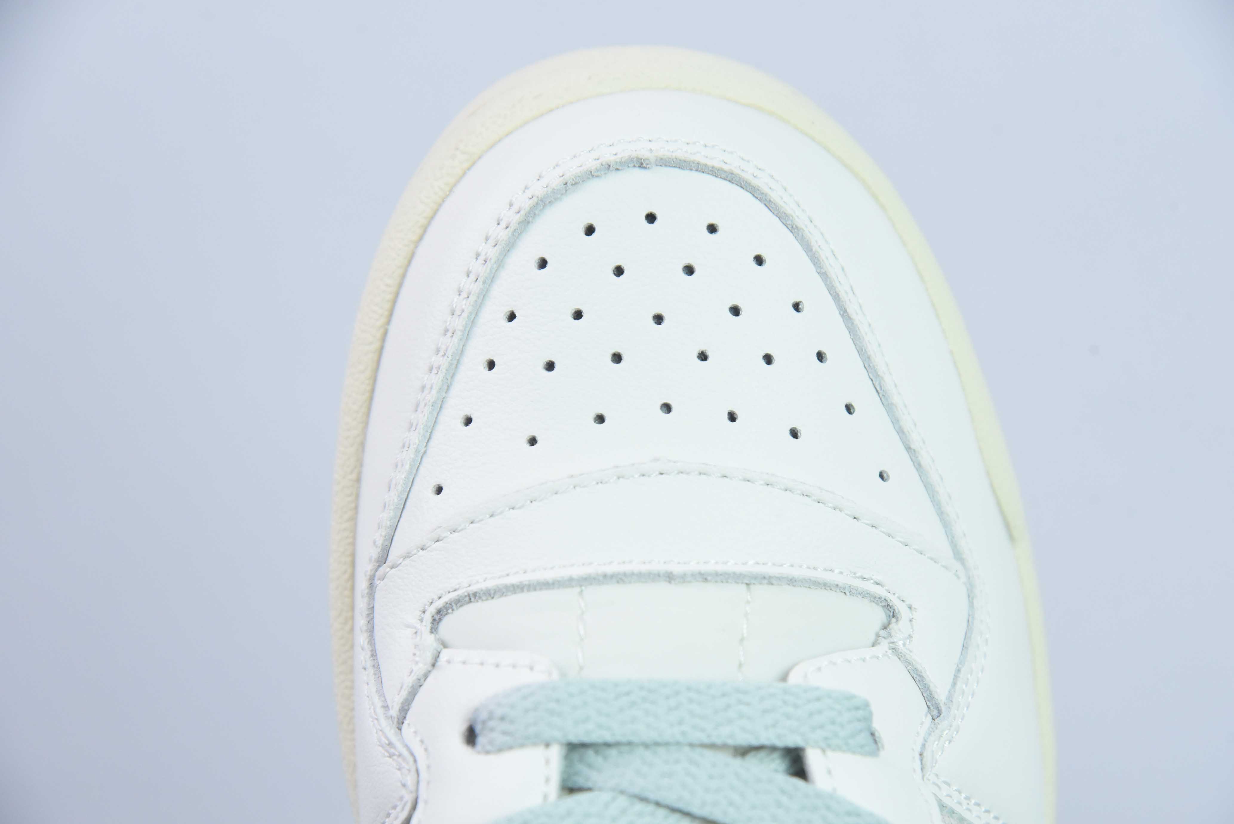 AD 포럼 전시 클로버 로우탑 클래식 레트로 보드숏 아이템: IG3973 사이즈: 36-45