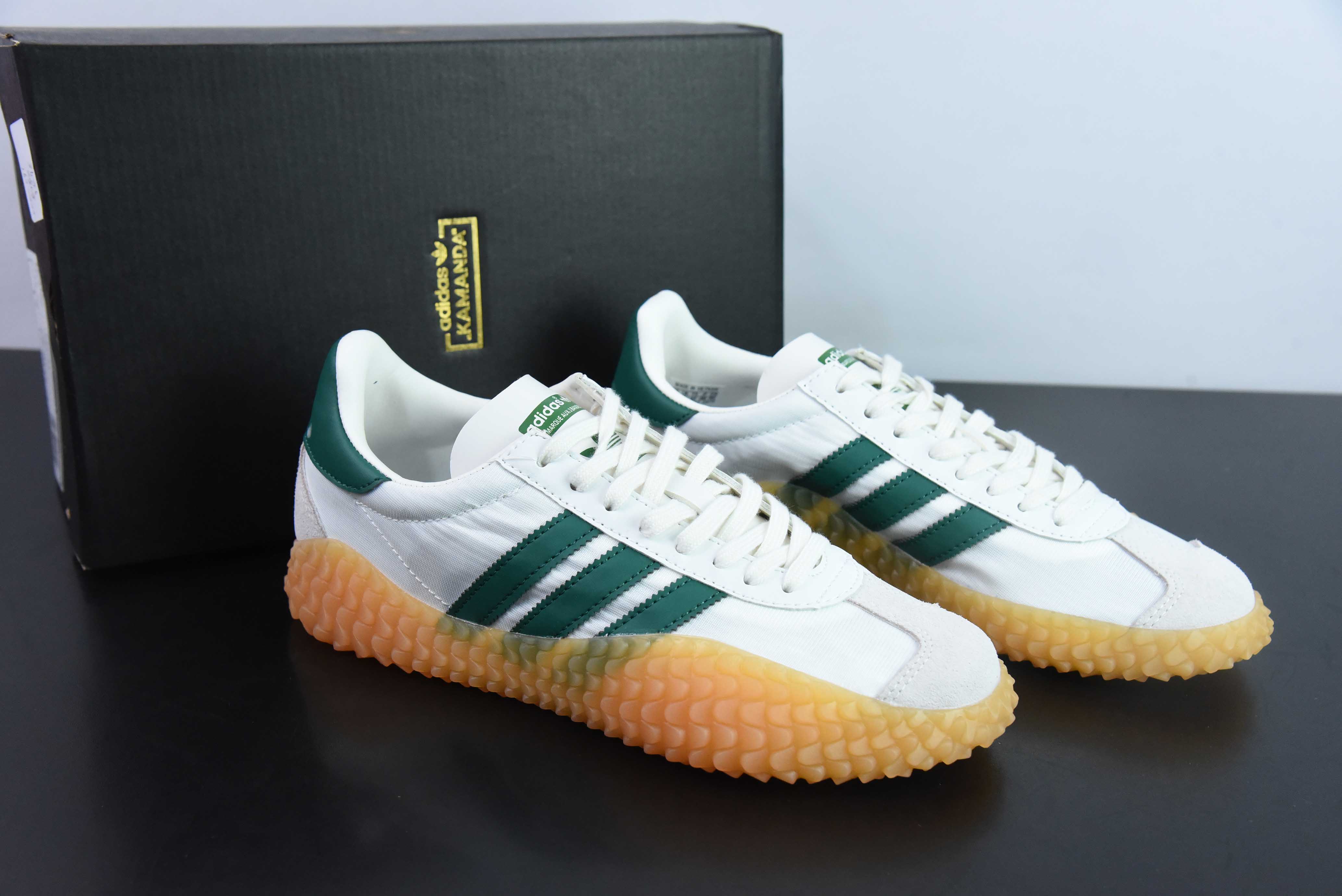 AD 오리지널스 컨트리 X 카만다 믹스드 컬렉션 옥토퍼스 롤솔 레트로 쏘우투스 캐주얼 운동화 아이템 번호 : G26797 사이즈 : 36-45