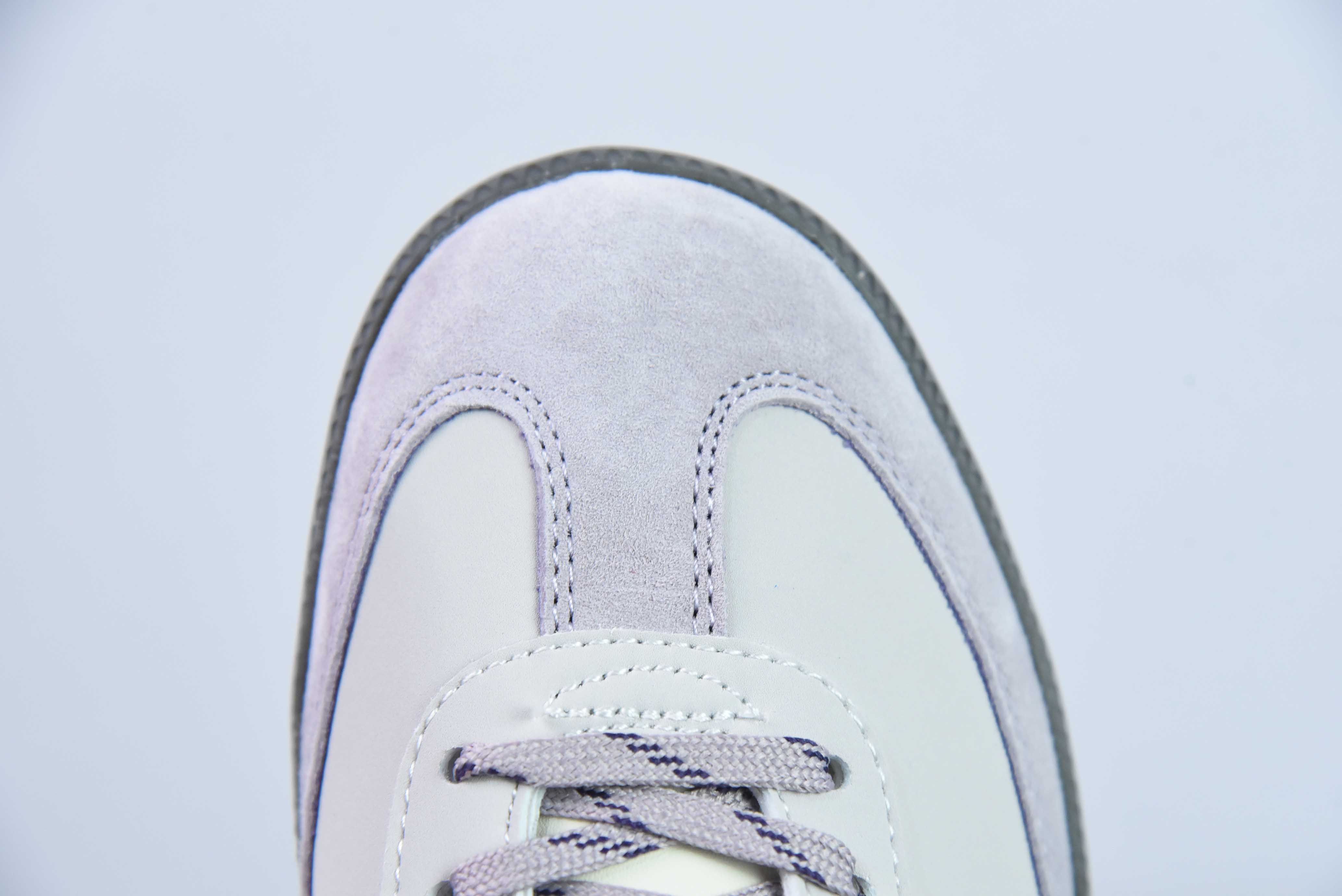 아디다스 오리지널스 삼바 OG 삼바 시리즈 신사 독일 트레이닝 축구 스타일 백 로우탑 캐주얼 트레이너 IE0875 사이즈: 36-45