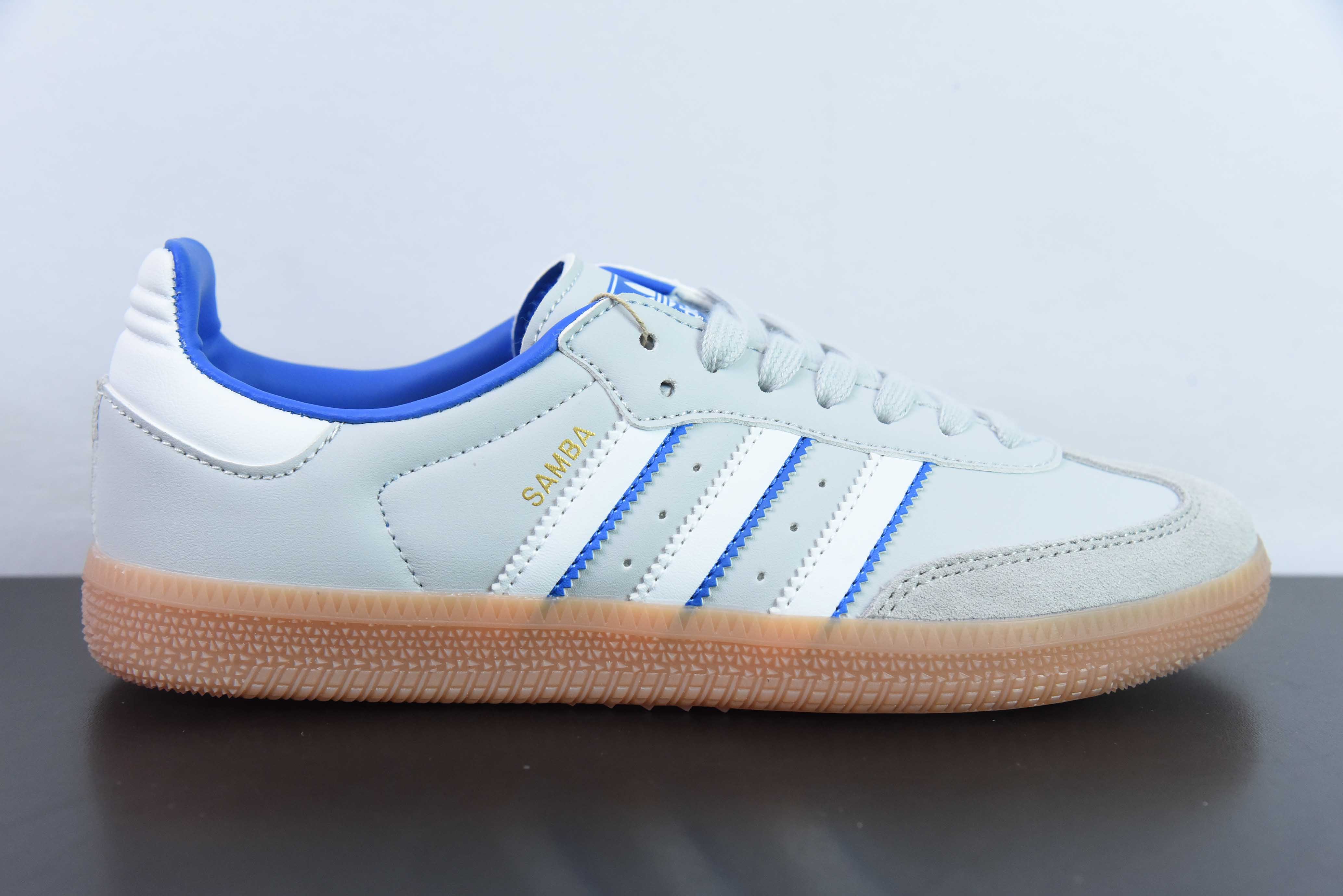 아디다스 오리지널스 삼바 OG 삼바 OG 축구 스타일 로우탑 캐주얼 스니커즈 ID1478 사이즈: 36-45