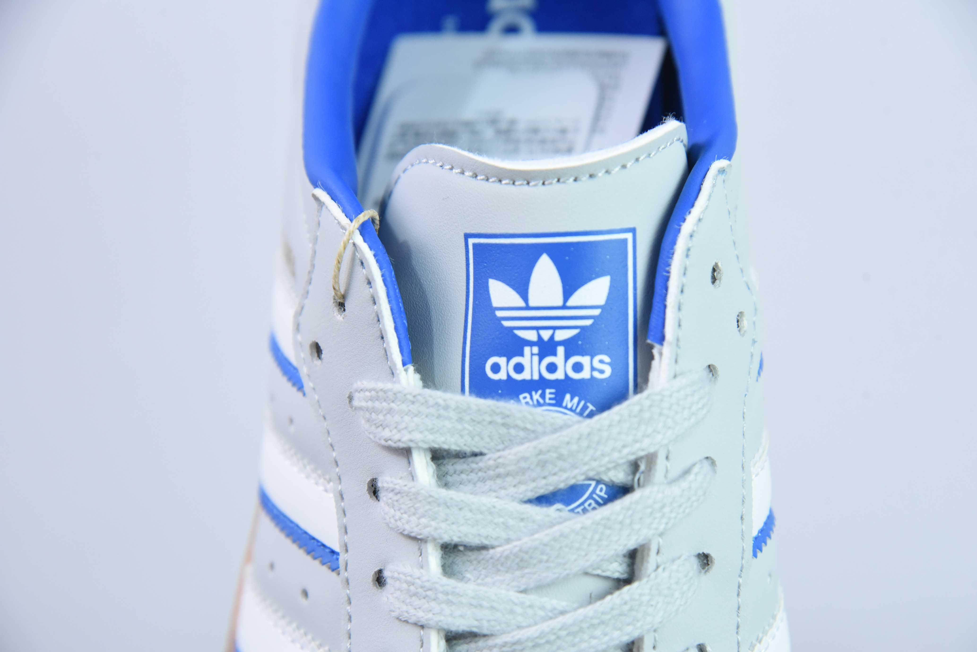 아디다스 오리지널스 삼바 OG 삼바 OG 축구 스타일 로우탑 캐주얼 스니커즈 ID1478 사이즈: 36-45