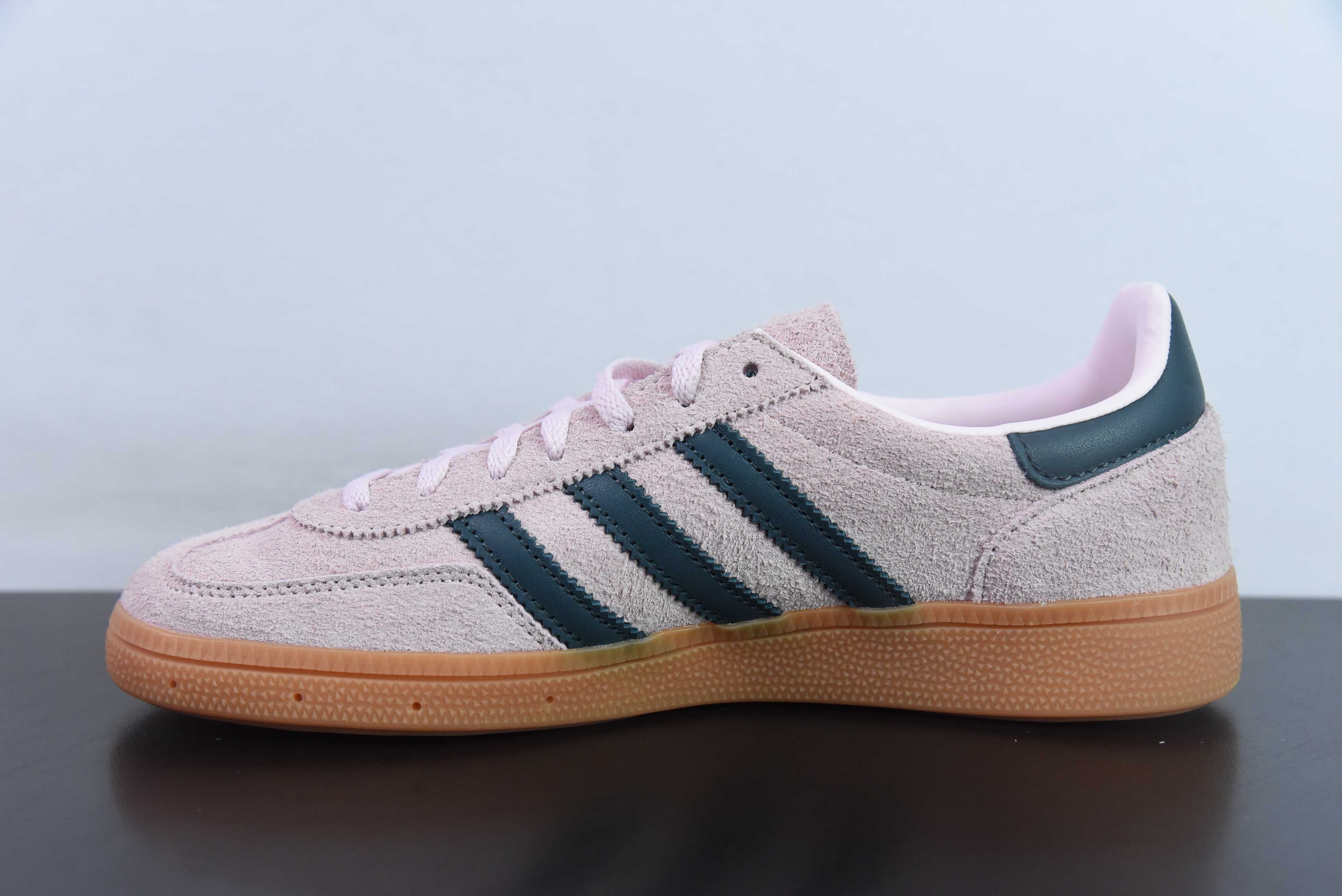 AD 오리지널스 핸드볼 SPZL 핸드볼 플레이어 시리즈 다용도 캐주얼 트레이너 핑크 블랙 아이템: IF6561 사이즈: 36-45