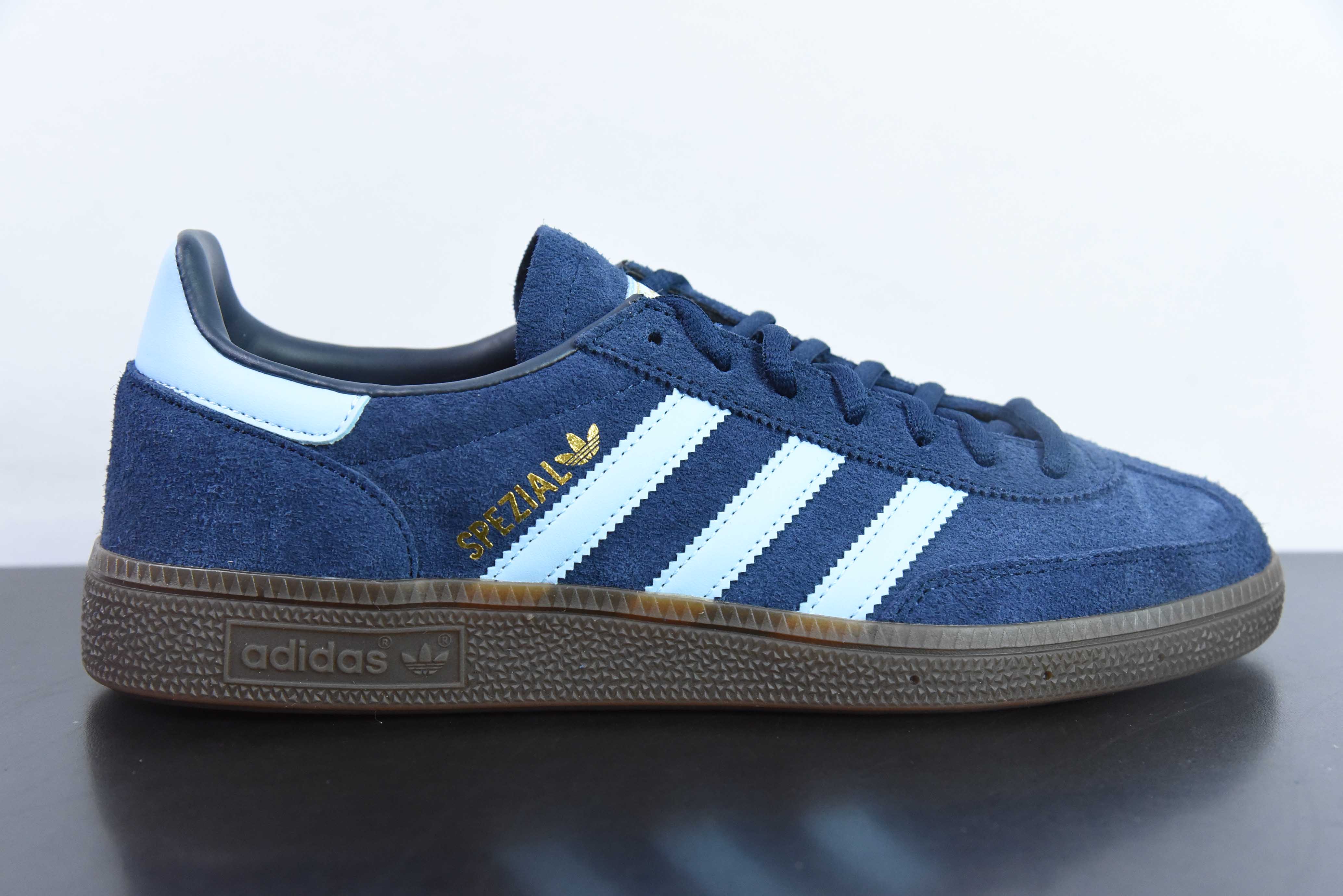 AD 오리지널스 핸드볼 SPZL 핸드볼 플레이어 시리즈 캐주얼 스포츠화 핑크 블랙 아이템: BD7633 사이즈: 36-45