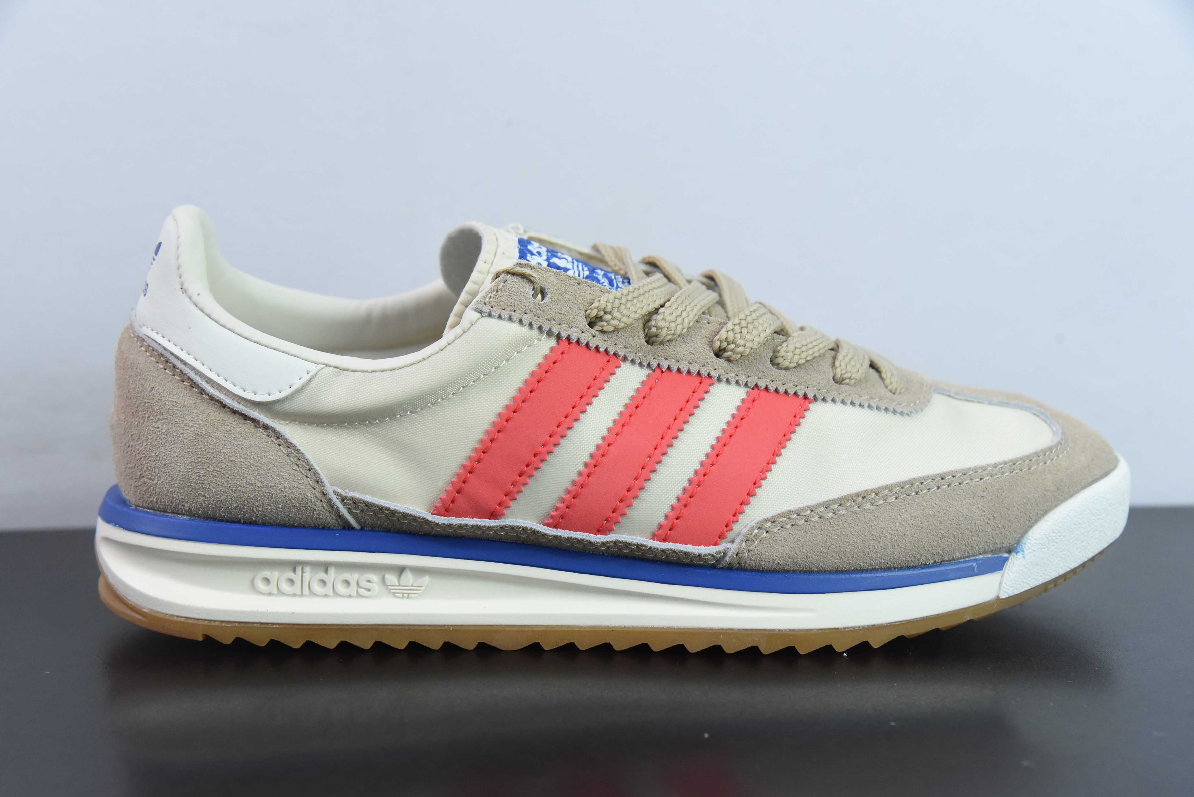 AD 오리지널스 SL 72 RS 아디 캐주얼 논슬립 내마모성 로우탑 보드숏 아이템: H02077 사이즈: 36-45