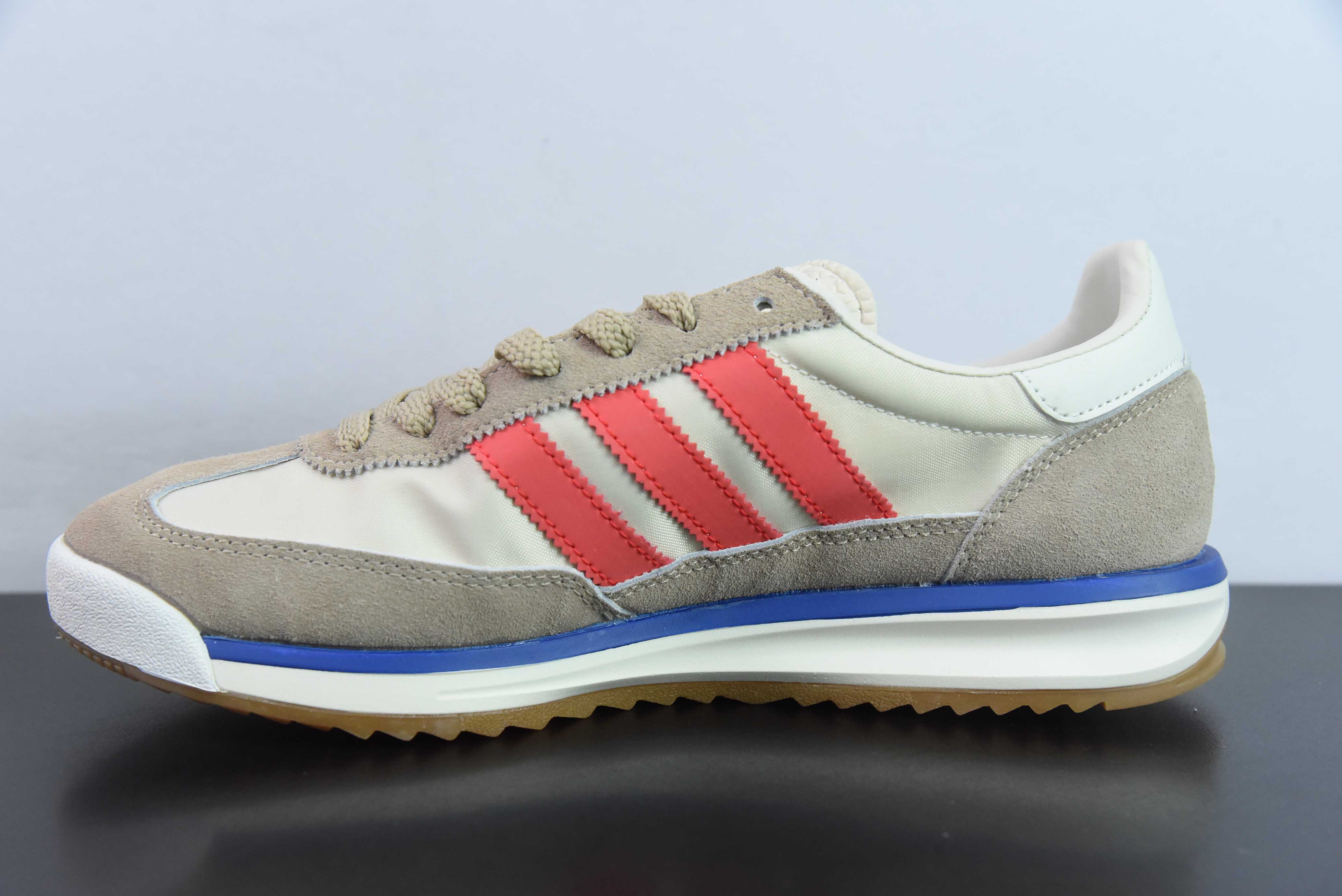 AD 오리지널스 SL 72 RS 아디 캐주얼 논슬립 내마모성 로우탑 보드숏 아이템: H02077 사이즈: 36-45