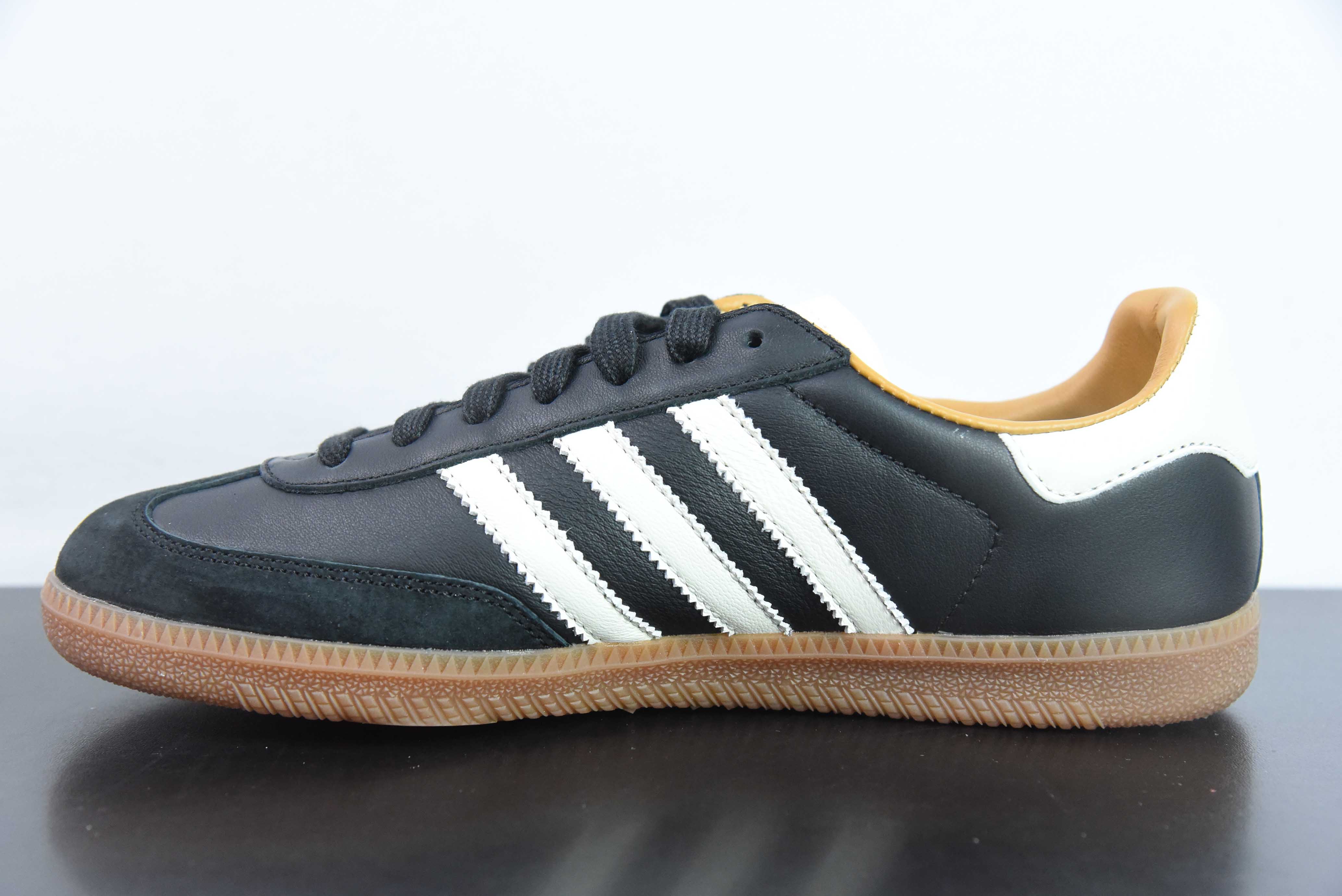 JJJJound x AD 오리지널스 삼바 클래식 스터드 팩 블랙 삼바 컬렉션 아이템 ID8708 사이즈: 36-46