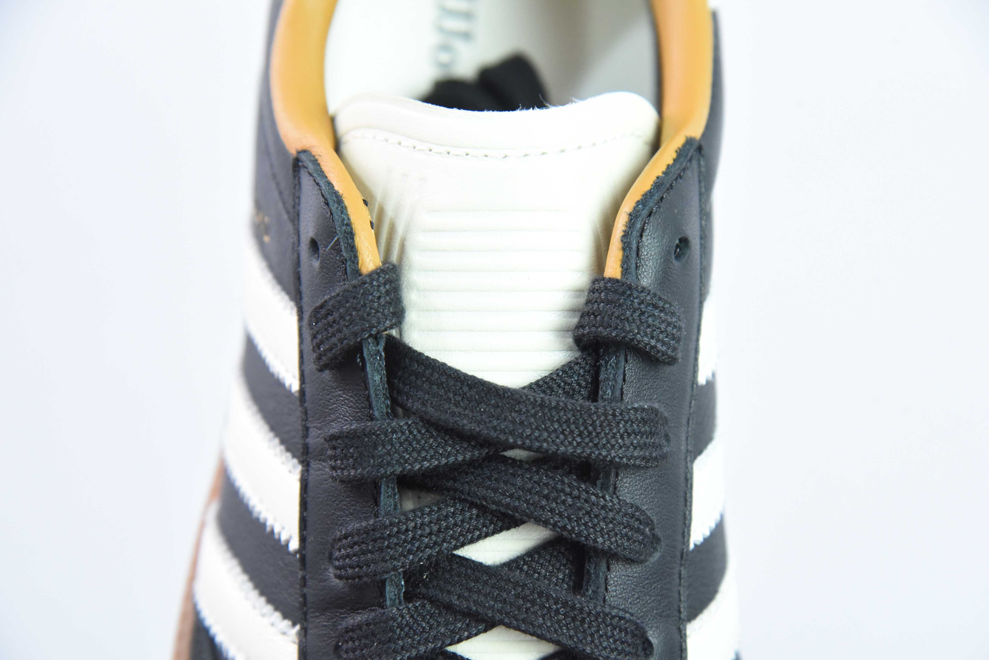 JJJJound x AD 오리지널스 삼바 클래식 스터드 팩 블랙 삼바 컬렉션 아이템 ID8708 사이즈: 36-46