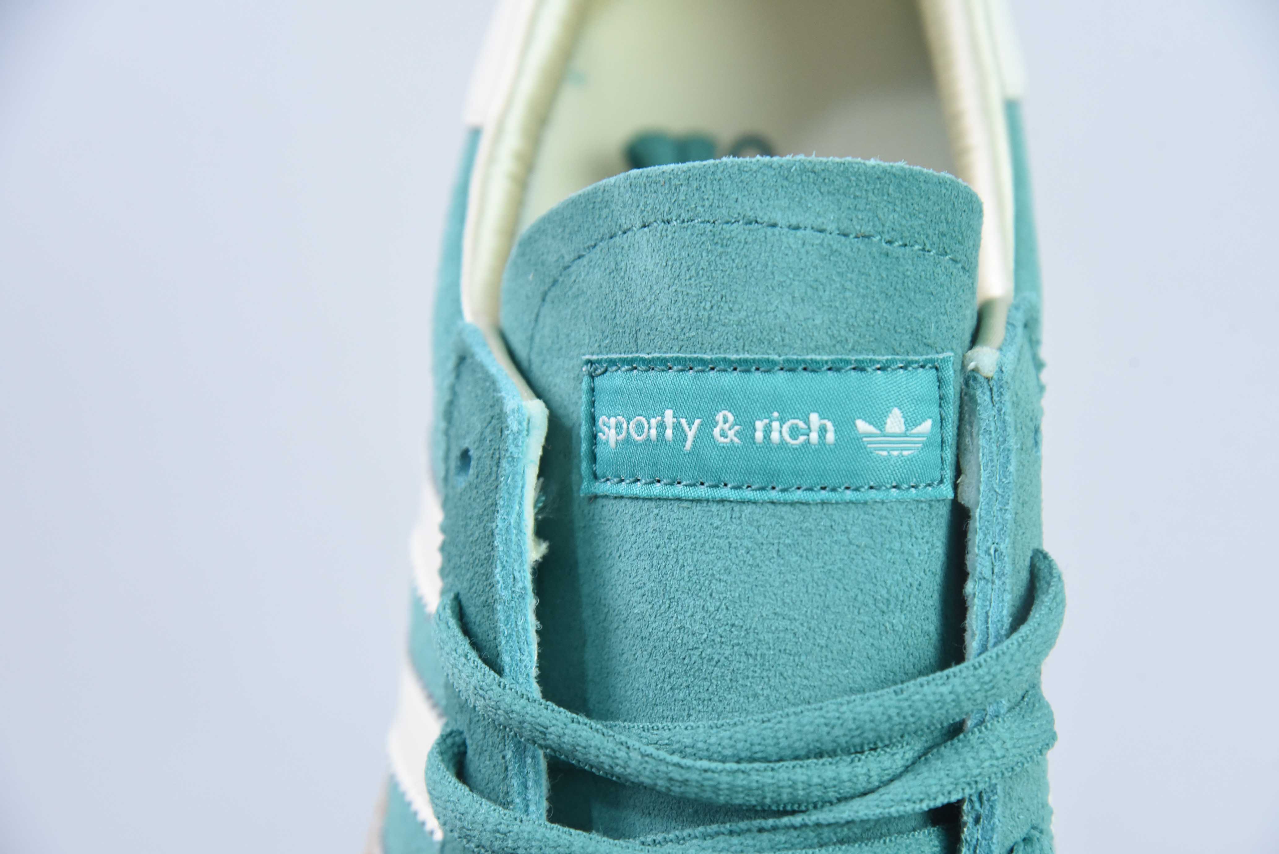 아디다스 핸드볼 스페시알 아디다스 클래식 빈티지 캐주얼 보드 슈즈 아이템 번호: IH2148 사이즈: 36-45