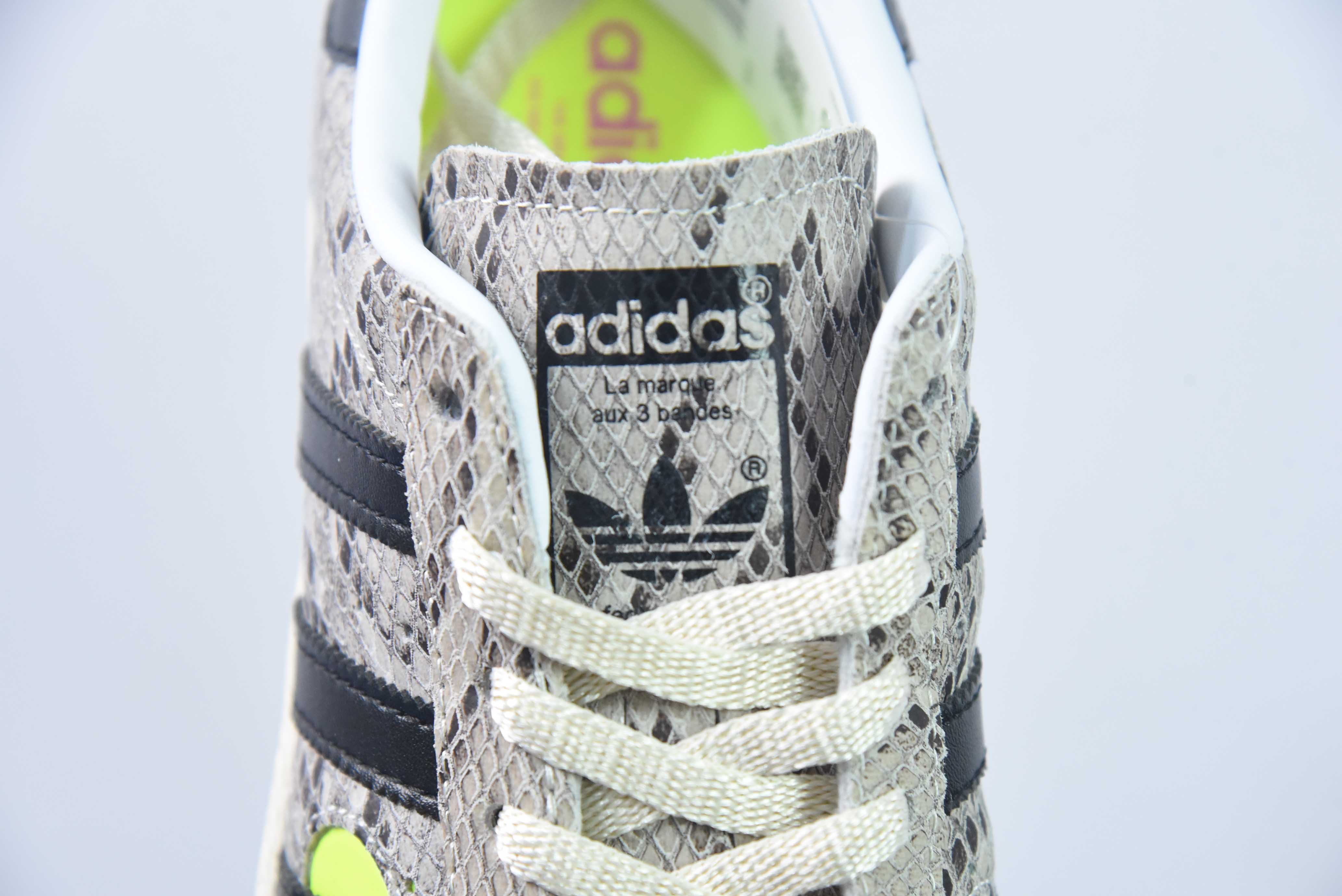 AD 오리지널스 슈퍼스타 클래식 레트로 쉘 토 보드 슈즈 아이템 번호: IG4124 사이즈: 36-45