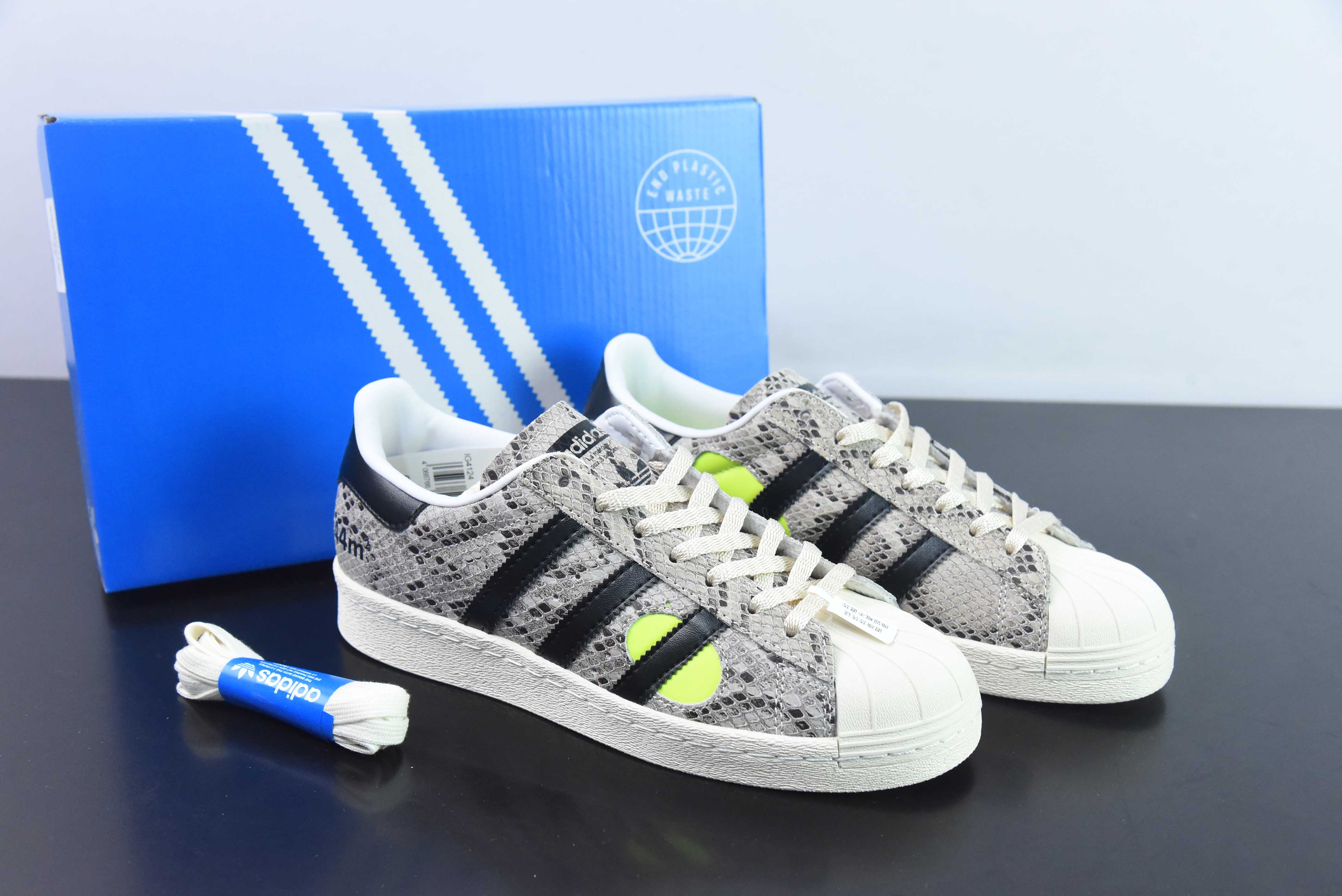 AD 오리지널스 슈퍼스타 클래식 레트로 쉘 토 보드 슈즈 아이템 번호: IG4124 사이즈: 36-45