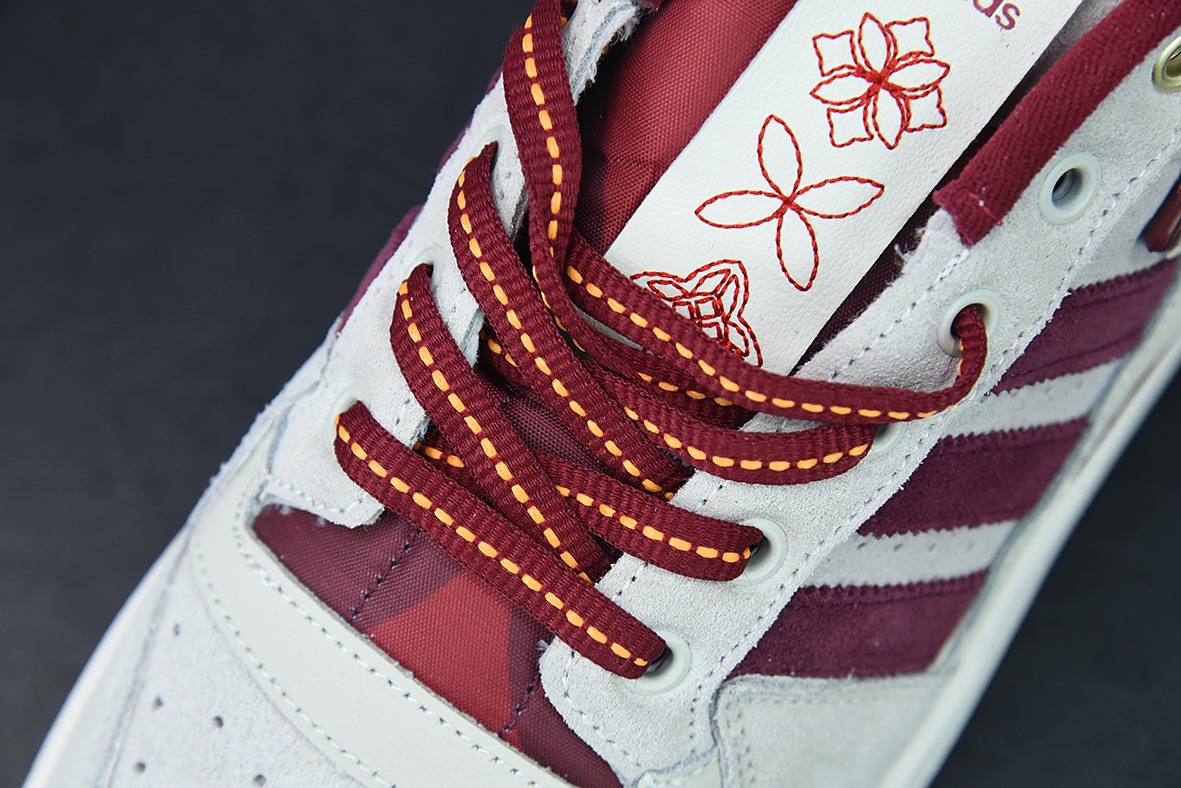 H08G3 아디 클로버 오리지널스 포럼 84 로우 화이트 와인 레드 벨크로 로우탑 레트로 레이스업 백 캐주얼 스포츠 보드 슈즈 아이템 번호: GX8866 사이즈: 36-45