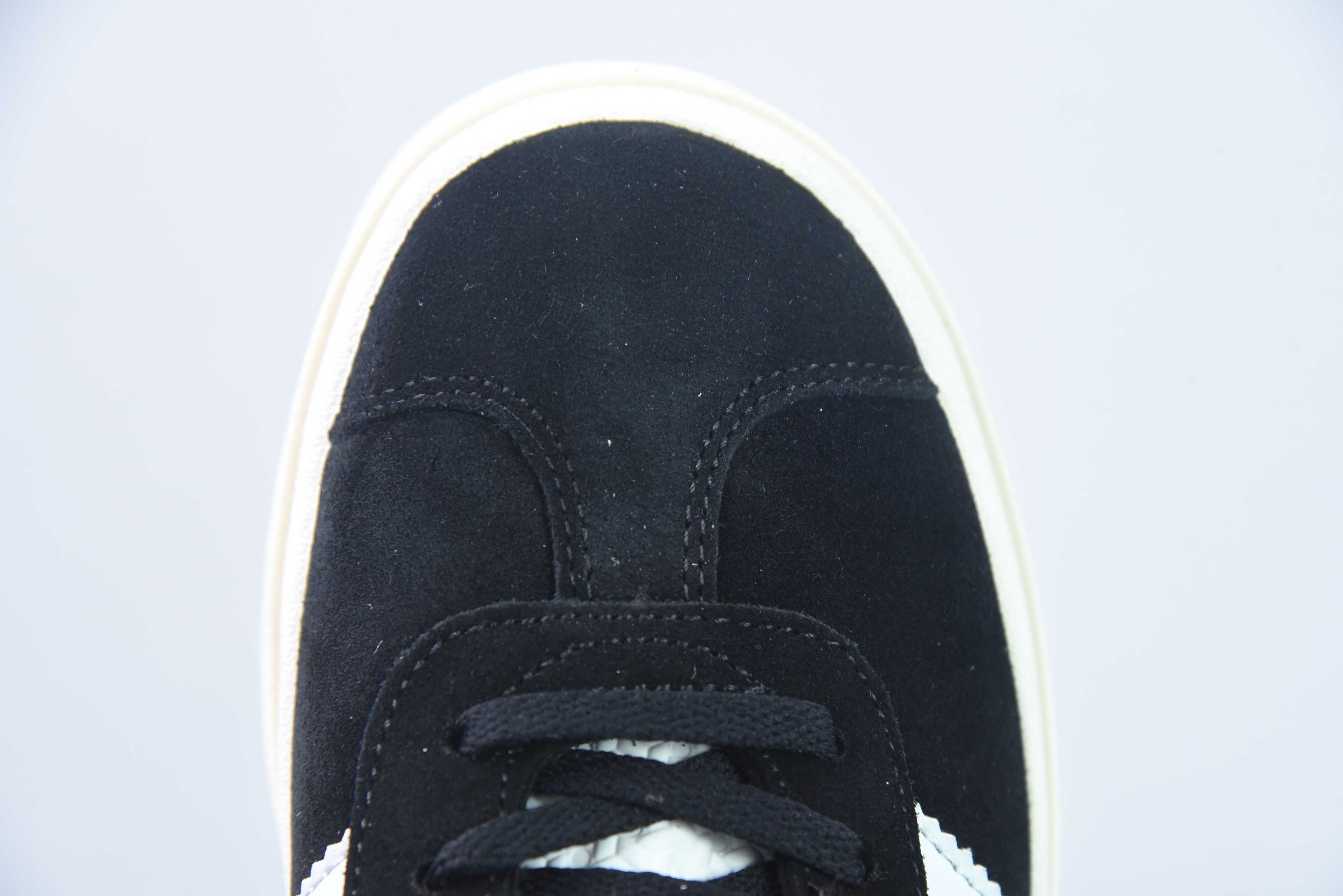 아디다스 오리지널스 가젤 볼드 안텔로프 머핀 슈즈 체리 핑크 트리플 바닥 로우탑 내마모성 두꺼운 밑창 높이 부스팅 플레이트 슈즈 아이템 번호: HQ6912 사이즈: 36-45