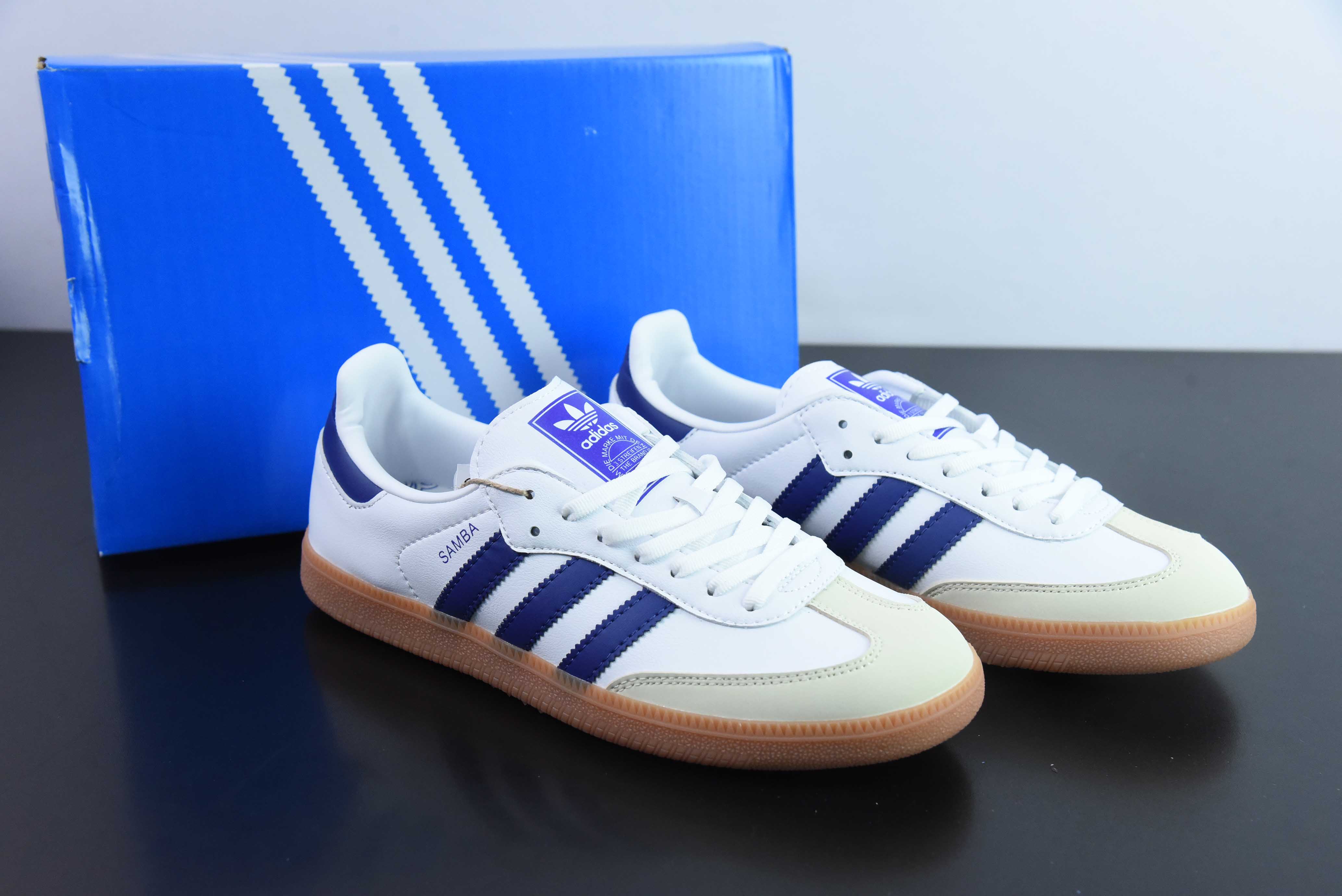 Ad 삼바 OG IF6514 아디 샴록스 캐주얼 신발 아이템 번호: IF6514 사이즈: 35-45