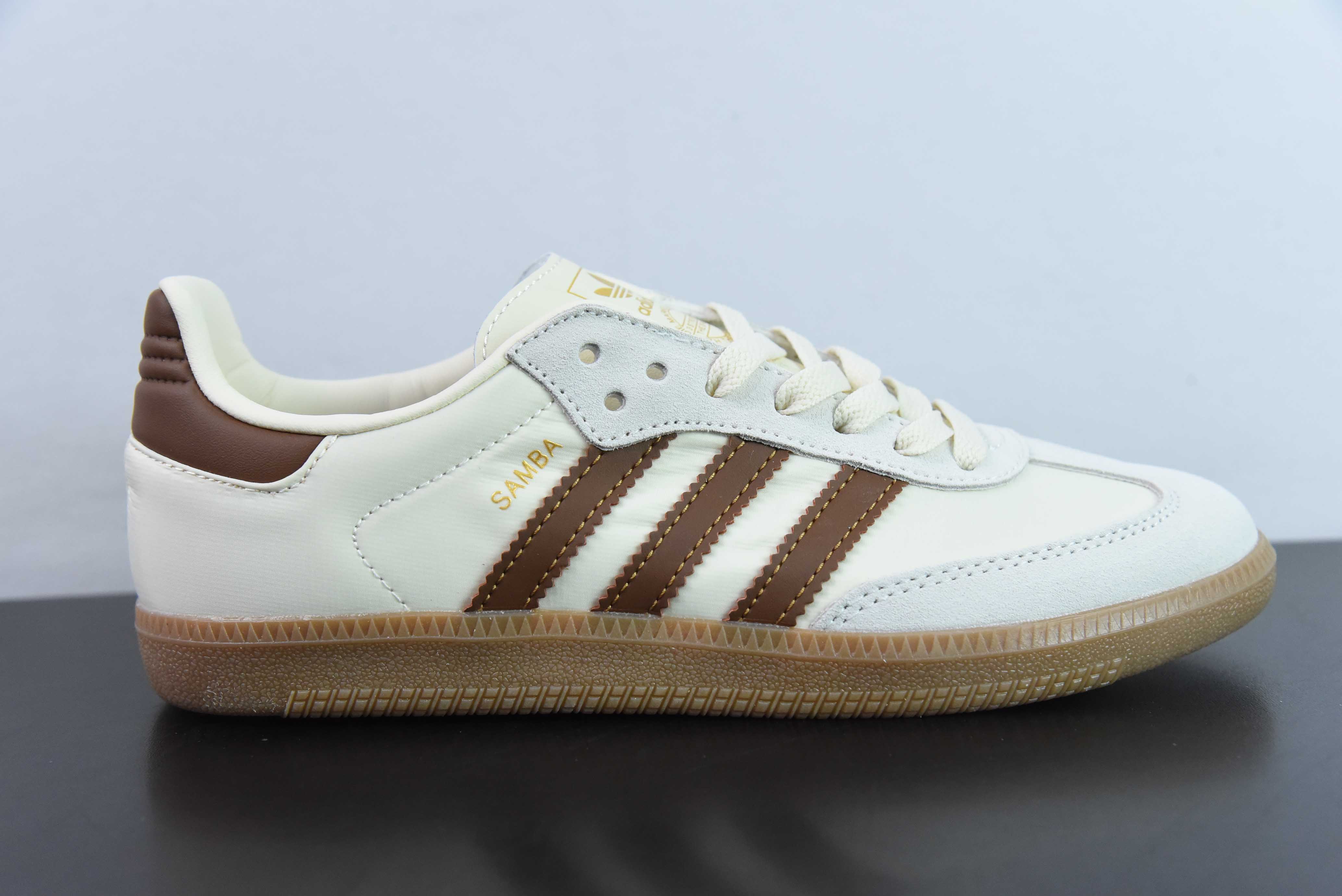아디다스 AD 오리지널 삼바 OG 레트로 클래식 경량 크리켓화 아이템 번호: ID1447 사이즈: 36-45