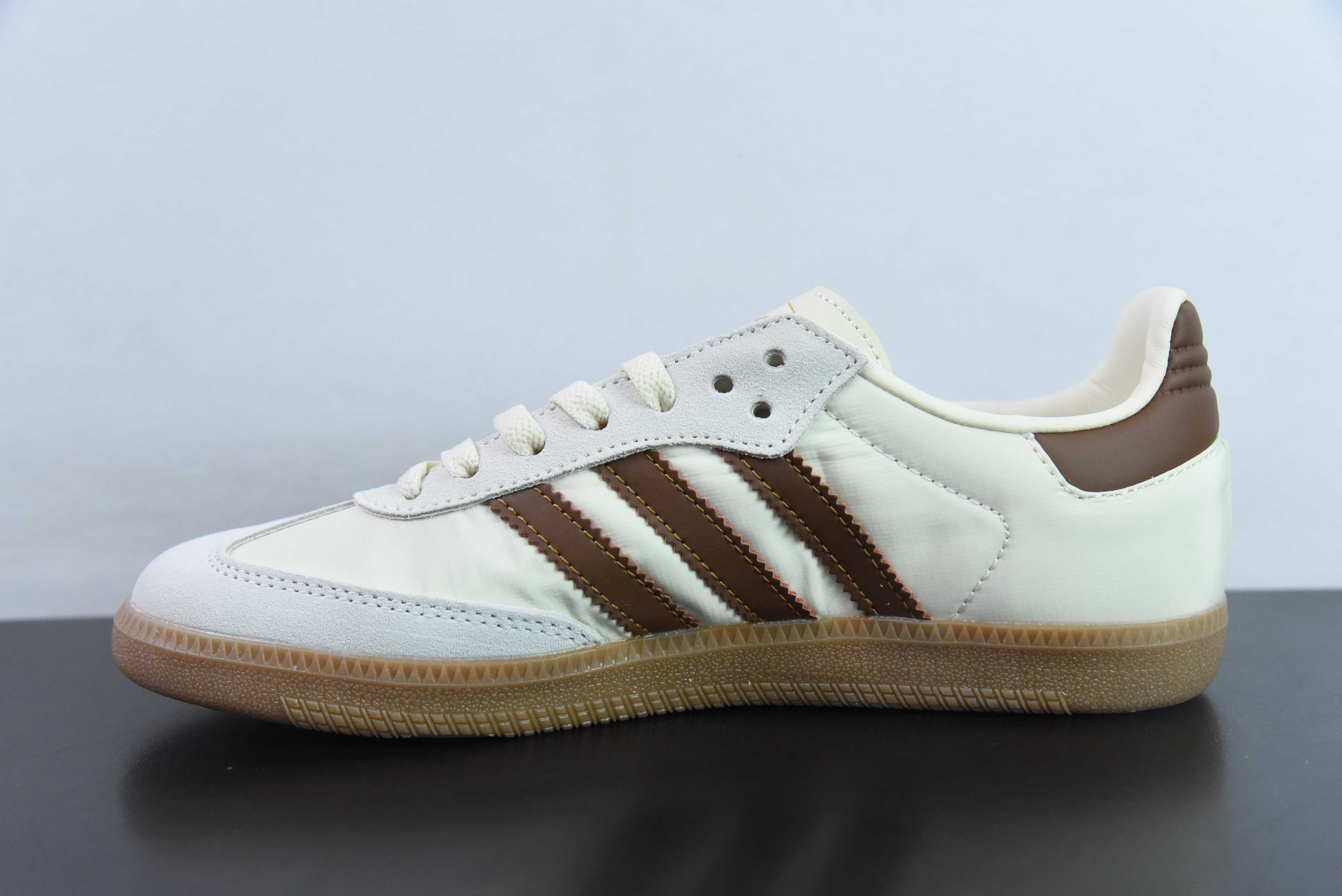 아디다스 AD 오리지널 삼바 OG 레트로 클래식 경량 크리켓화 아이템 번호: ID1447 사이즈: 36-45