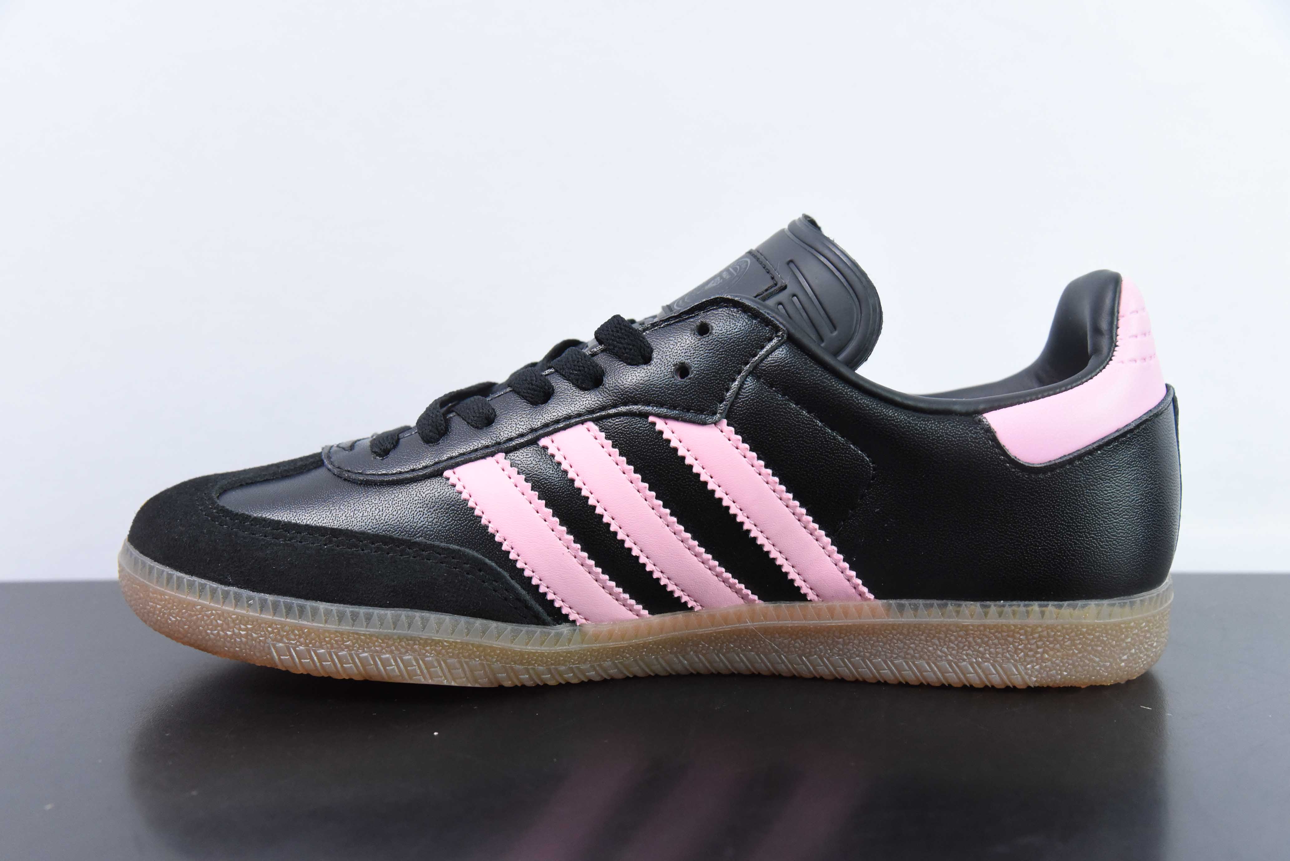 인터 마이애미 CF x 아디다스 오리지널스 삼바 조인트 레트로 삼바 슈즈 아이템: IH8157 사이즈: 36-45