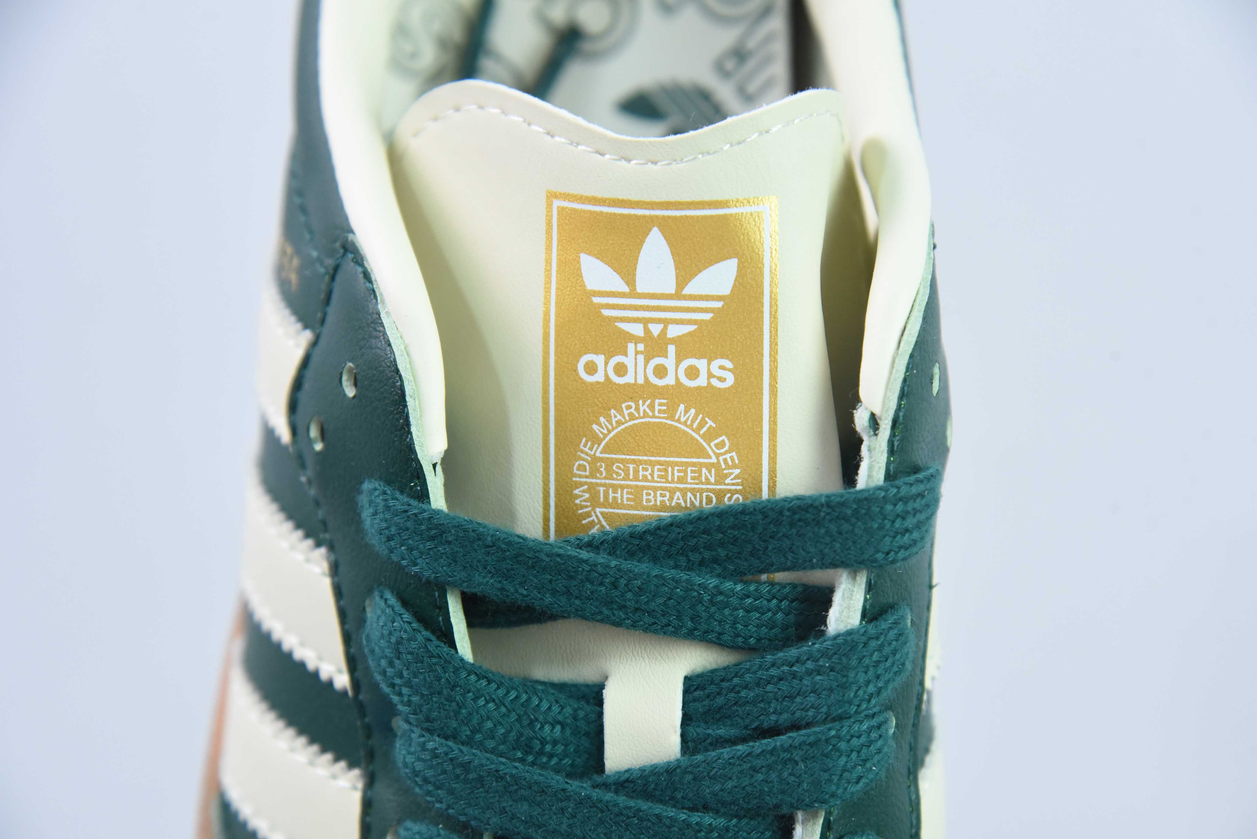 아디다스 클로버 아디다스 오리지널스 삼바 OG 삼바 시리즈 젠틀맨 아이템: IE0872 사이즈: 35-45