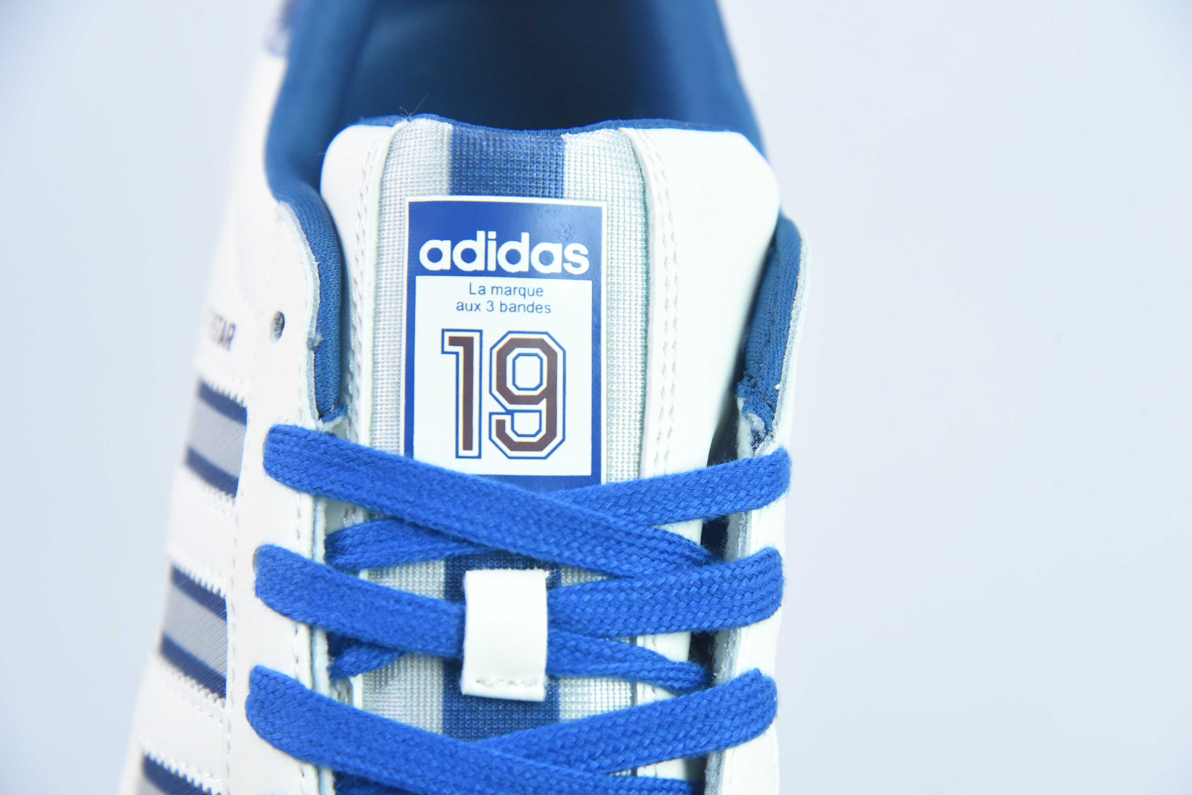 AD 오리지널스 슈퍼스타 캐주얼 스니커즈 아이템 번호: IE7307 사이즈: 36-45