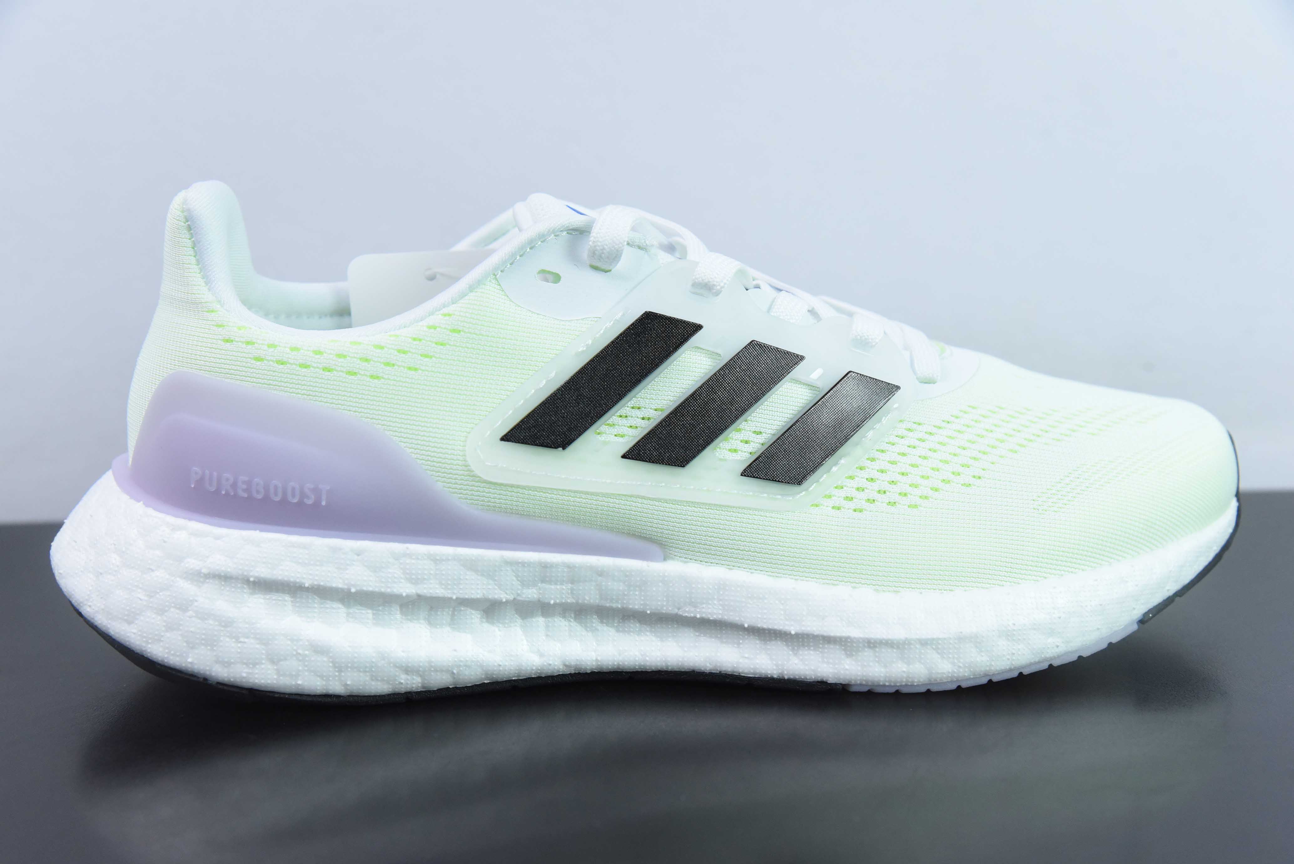 AD 퓨어부스트 23 아디 심플 경량 통기성 팝콘 캐주얼 러닝화 아이템 IF2398 사이즈 36-45